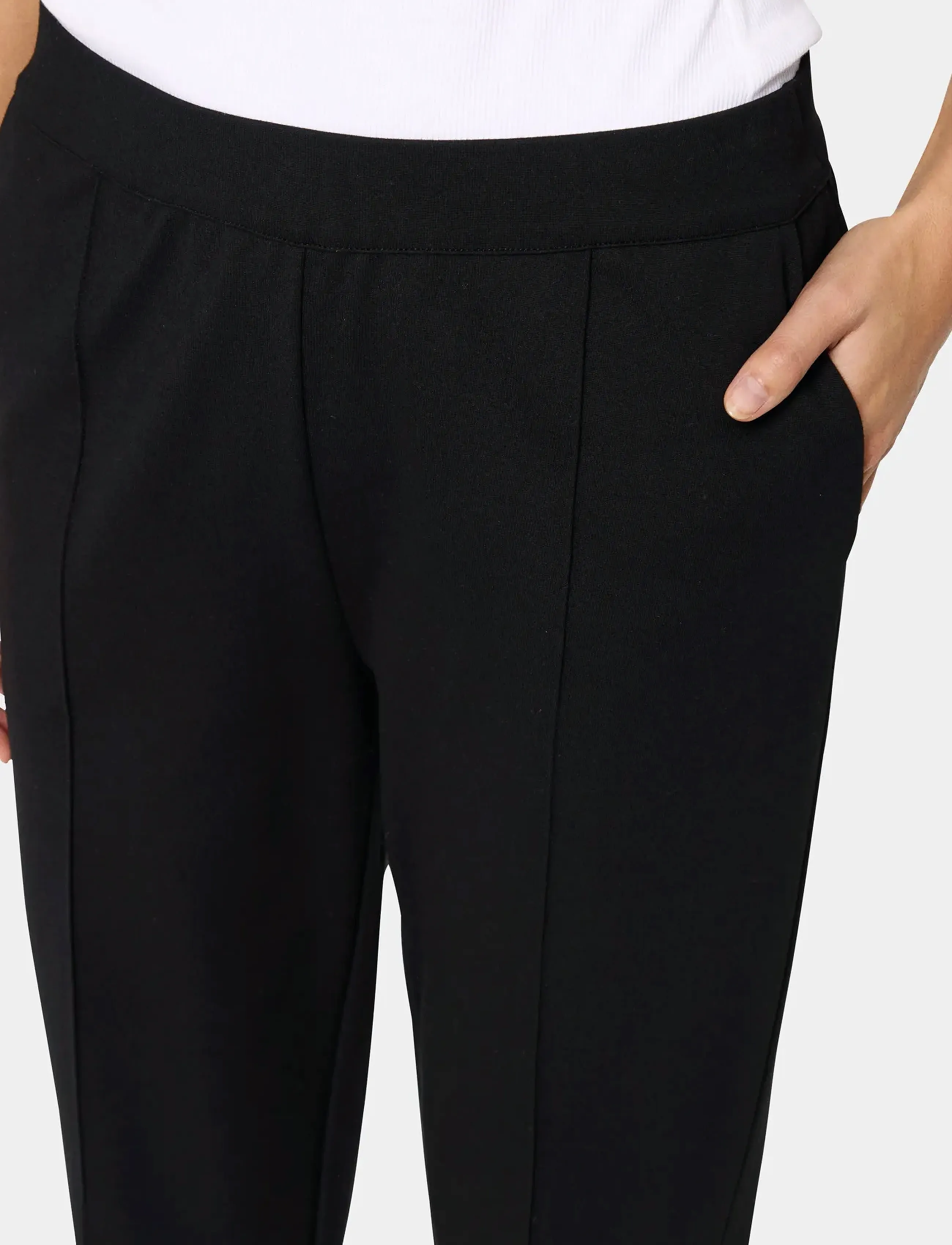 Saint Tropez - GennySZ Pants - spodnie proste - black - 5