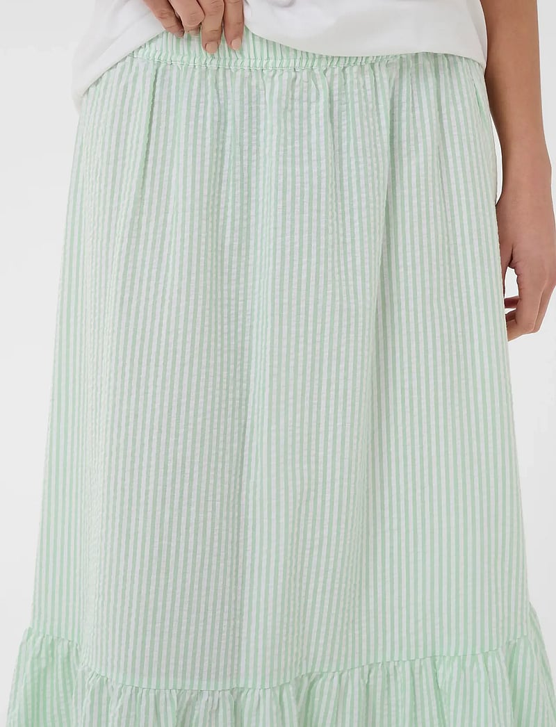 Saint Tropez - ElmikoSZ Maxi Skirt - maxi nederdele - pistachio green white stripe - 5
