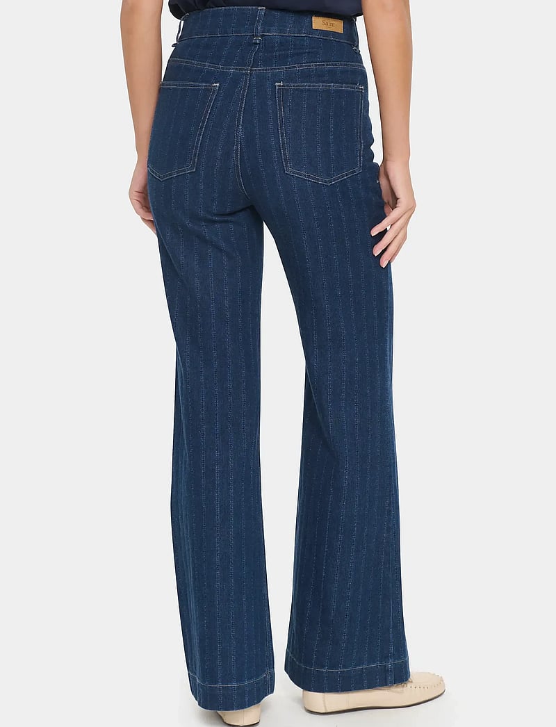 Saint Tropez - OshanaSZ Jeans - flared jeans - medium blue denim - 4