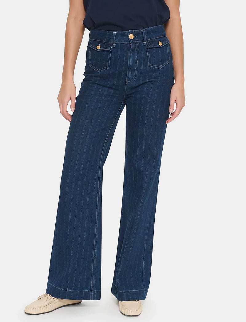 Saint Tropez - OshanaSZ Jeans - flared jeans - medium blue denim - 5