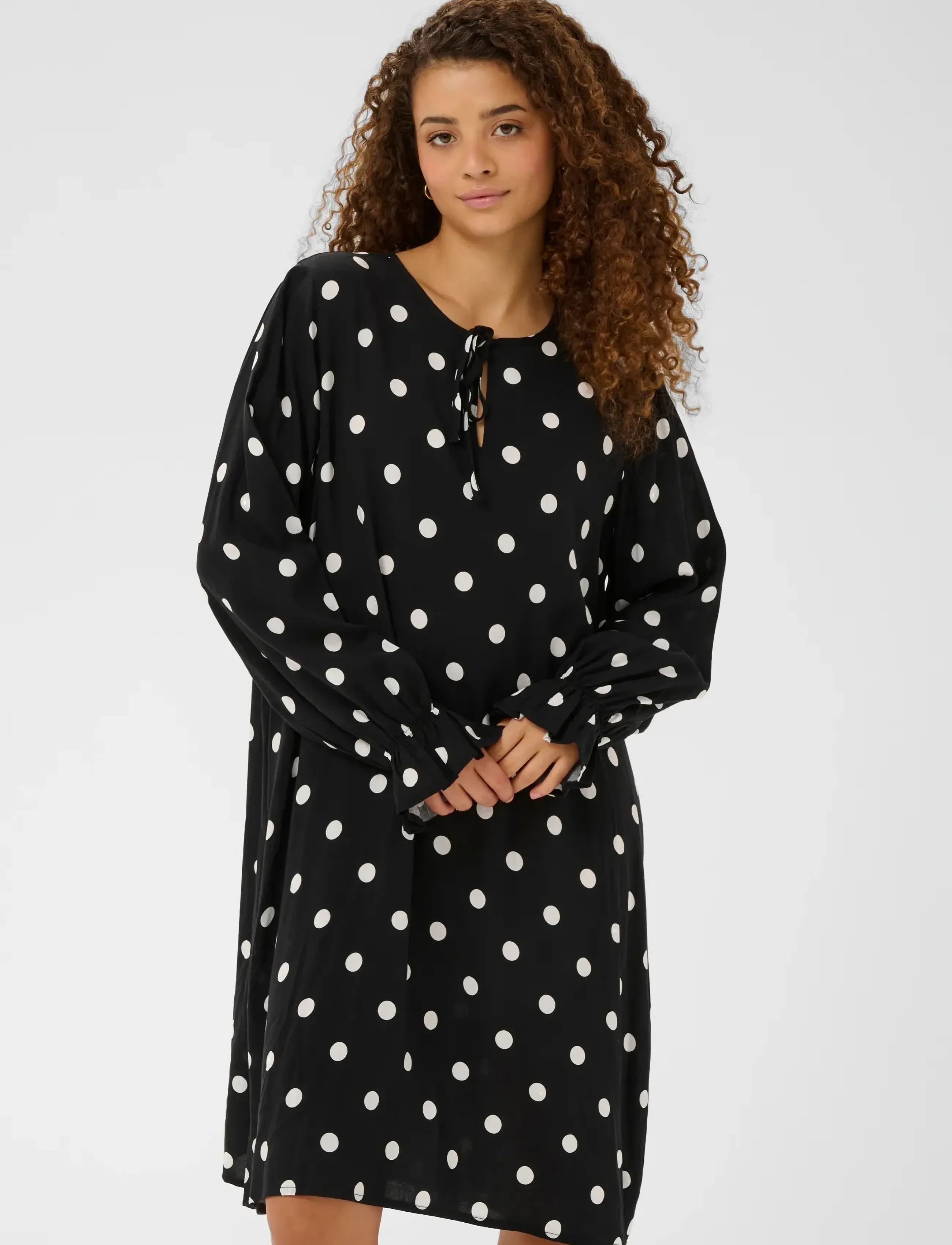 Saint Tropez PaiceSZ Dress - Kleidung - BLACK ICE BIG DOT / black