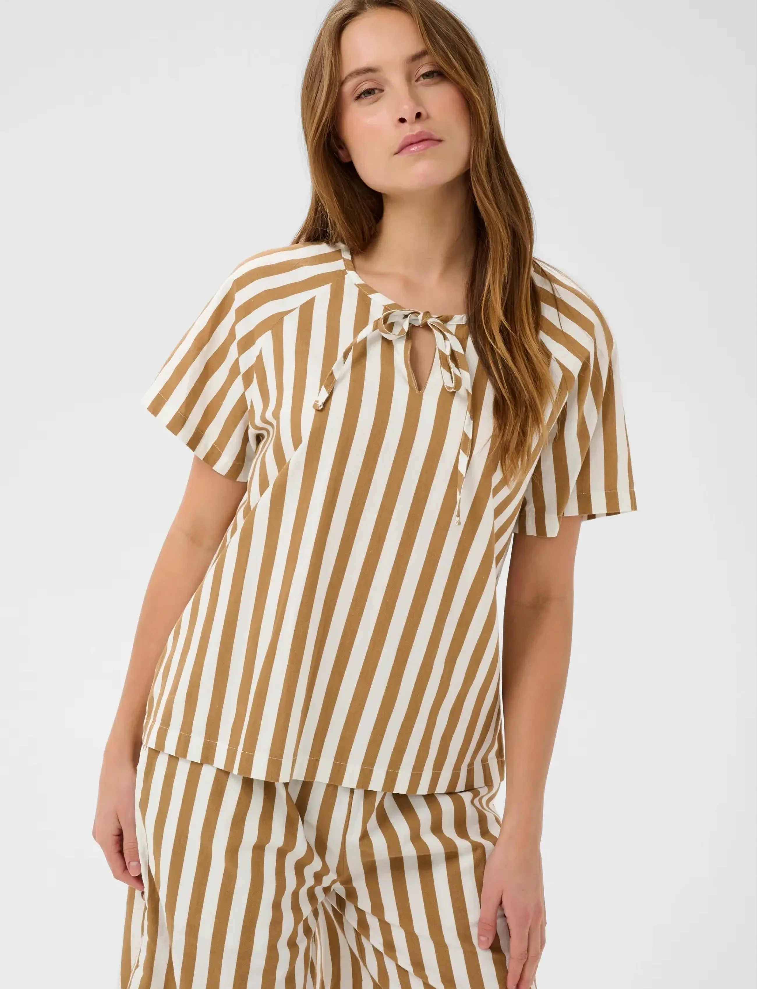 Saint Tropez ZalindaSZ SS Blouse - Kortermede bluser - TIGER'S EYE ICE STRIPE / brown