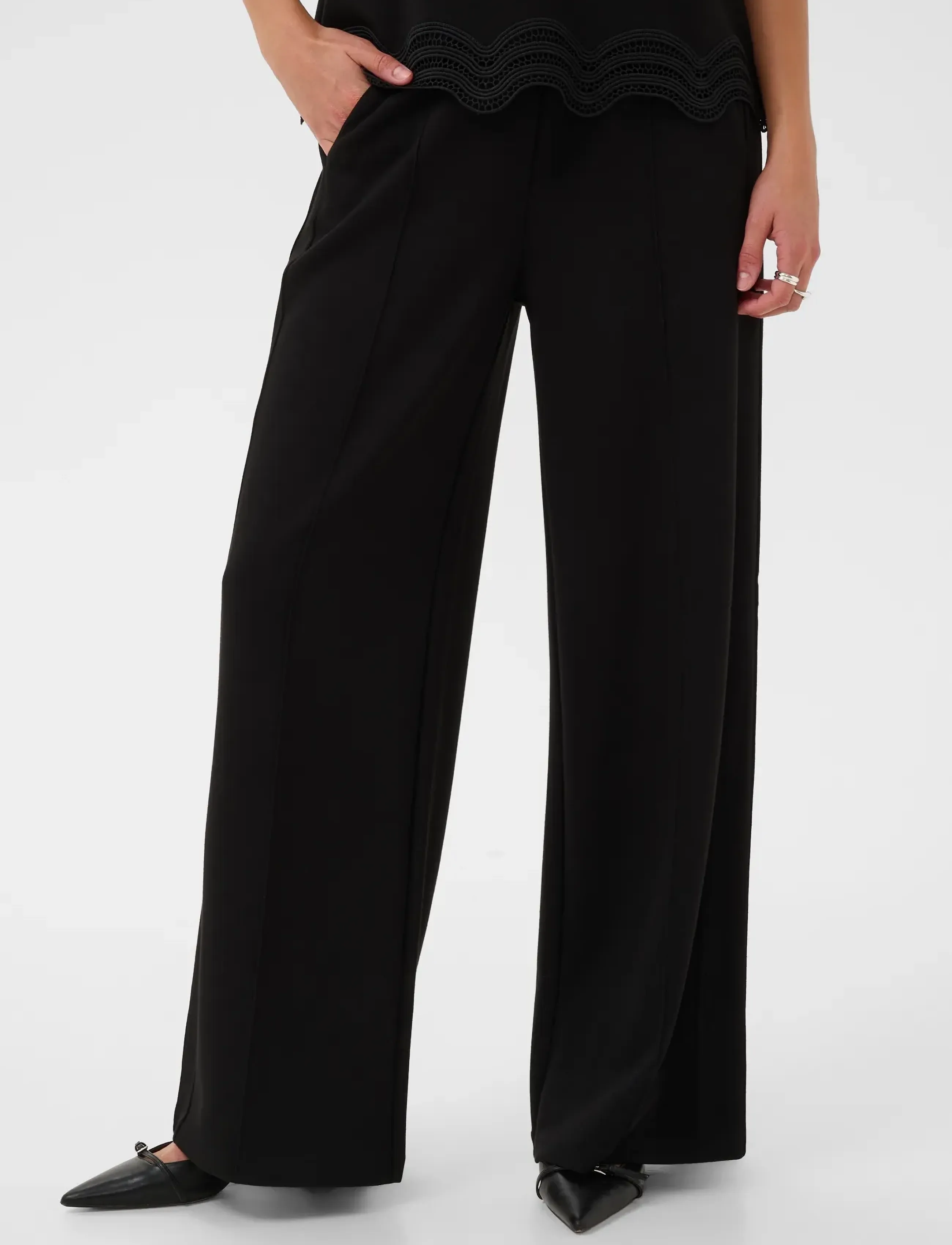 Saint Tropez UmilaSZ Pants - Hosen mit weitem Bein - BLACK / black
