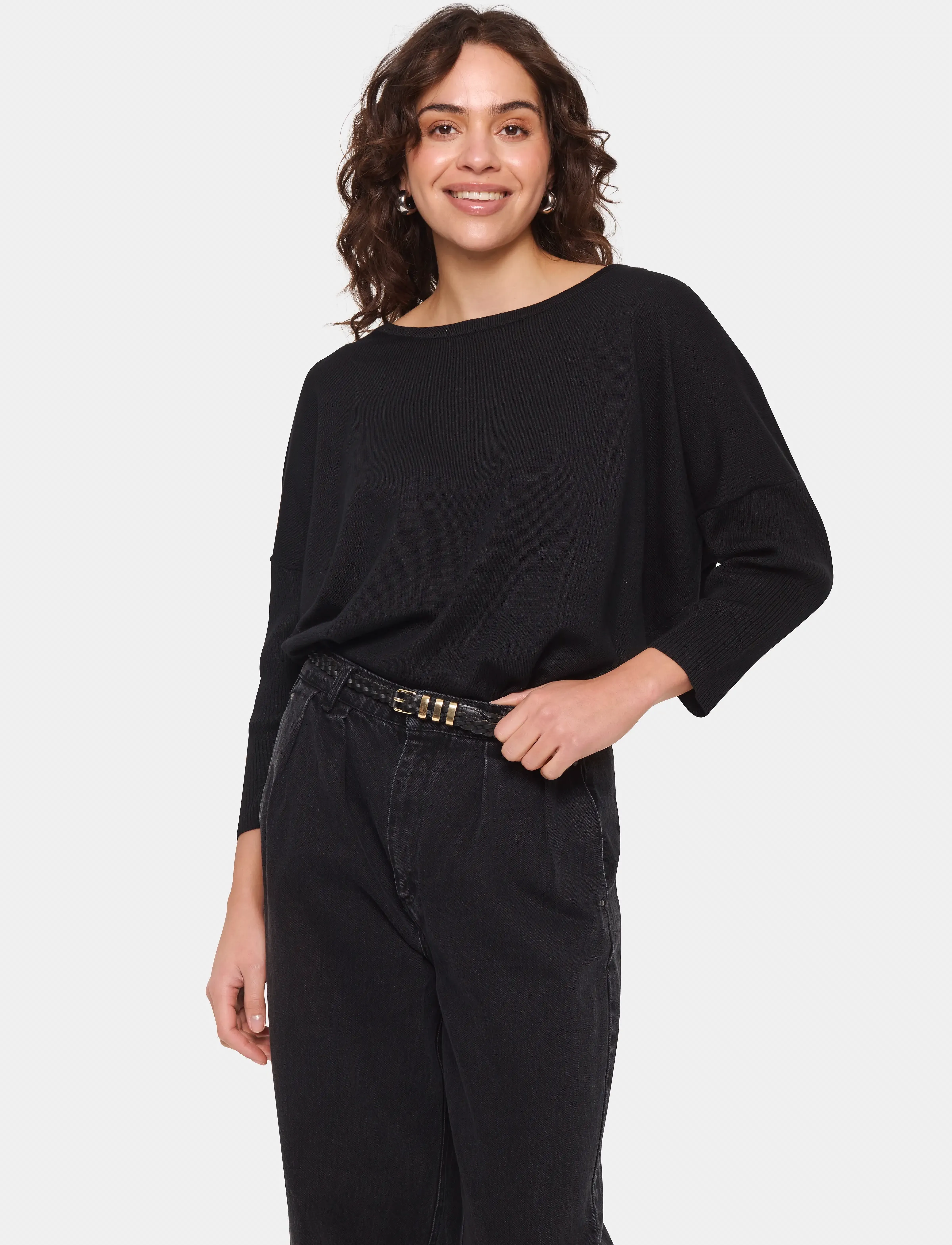 A2561, Milasz R-Neck Pullover