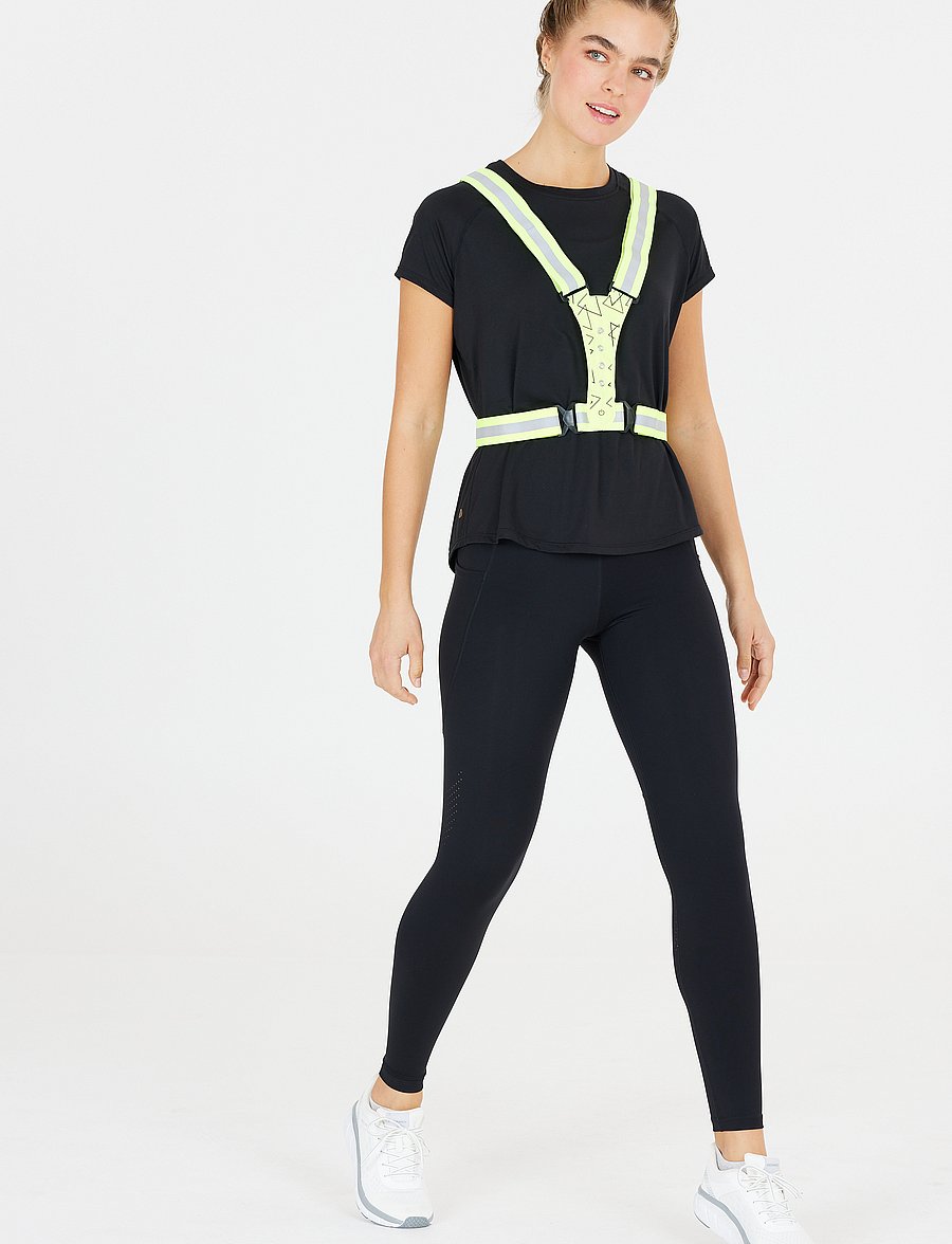 Salzmann - Reflective Cross Belt w/ LED (Salzmann) - løbeudstyr - safety yellow - 3