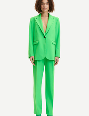 Samsøe Samsøe - Paola trousers 13103 - dressbukser - vibrant green - 2