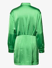 Samsøe Samsøe - Liza shirt dress 12956 - skjortklänningar - vibrant green - 1