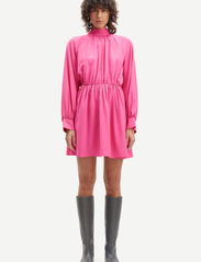 Samsøe Samsøe - Ebbali dress 14639 - ballīšu apģērbs par outlet cenām - cheeky pink - 2