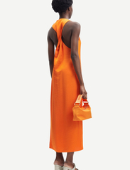Samsøe Samsøe - Ellie dress 14773 - odzież imprezowa w cenach outletowych - russet orange - 3