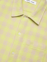 Samsøe Samsøe - Avan JJ shirt 14685 - marškinėliai trumpomis rankovėmis - daiquiri green ch. - 5