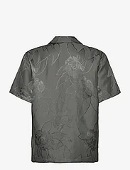 Samsøe Samsøe - Emerson X shirt 14751 - krekli ar īsām piedurknēm - climbing ivy - 1