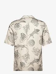 Samsøe Samsøe - Saoscar AX shirt 10527 - podstawowe koszulki - sedona sage fossil - 1