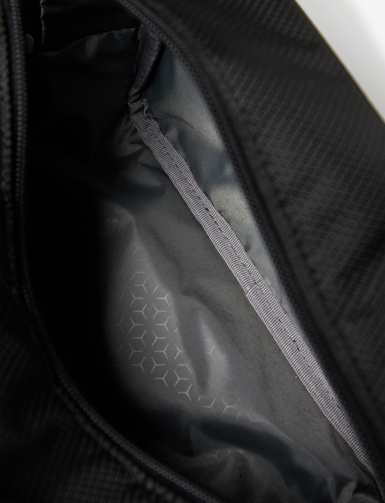 Samsonite - RESPARK TOILET POUCH - toiletry bags - ozone black - 4