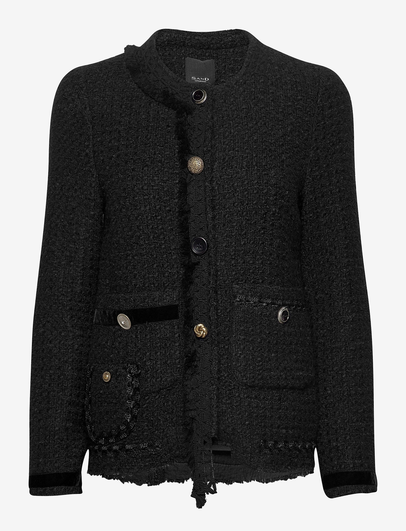 6120 - Wren B - BLACK