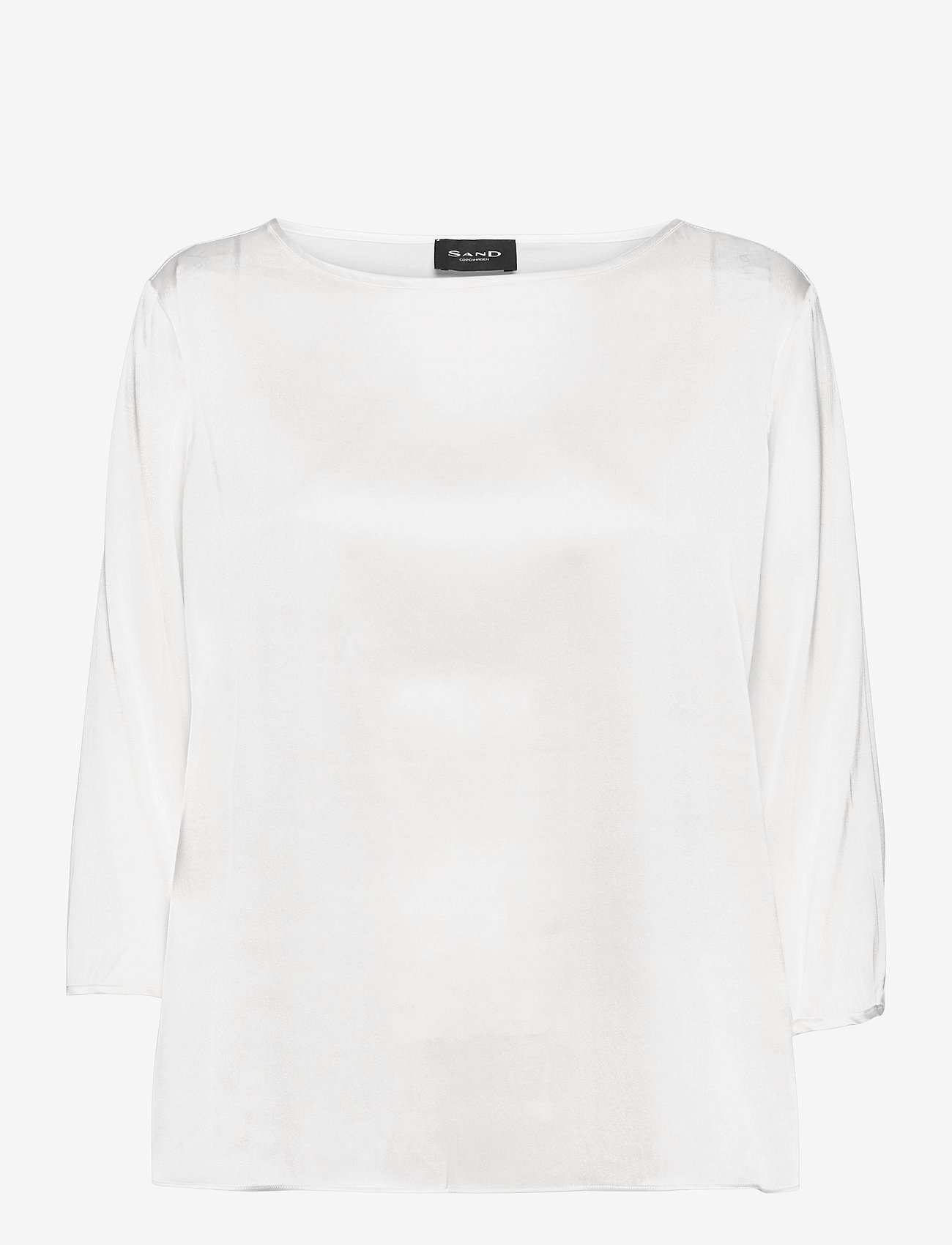OFF WHITE