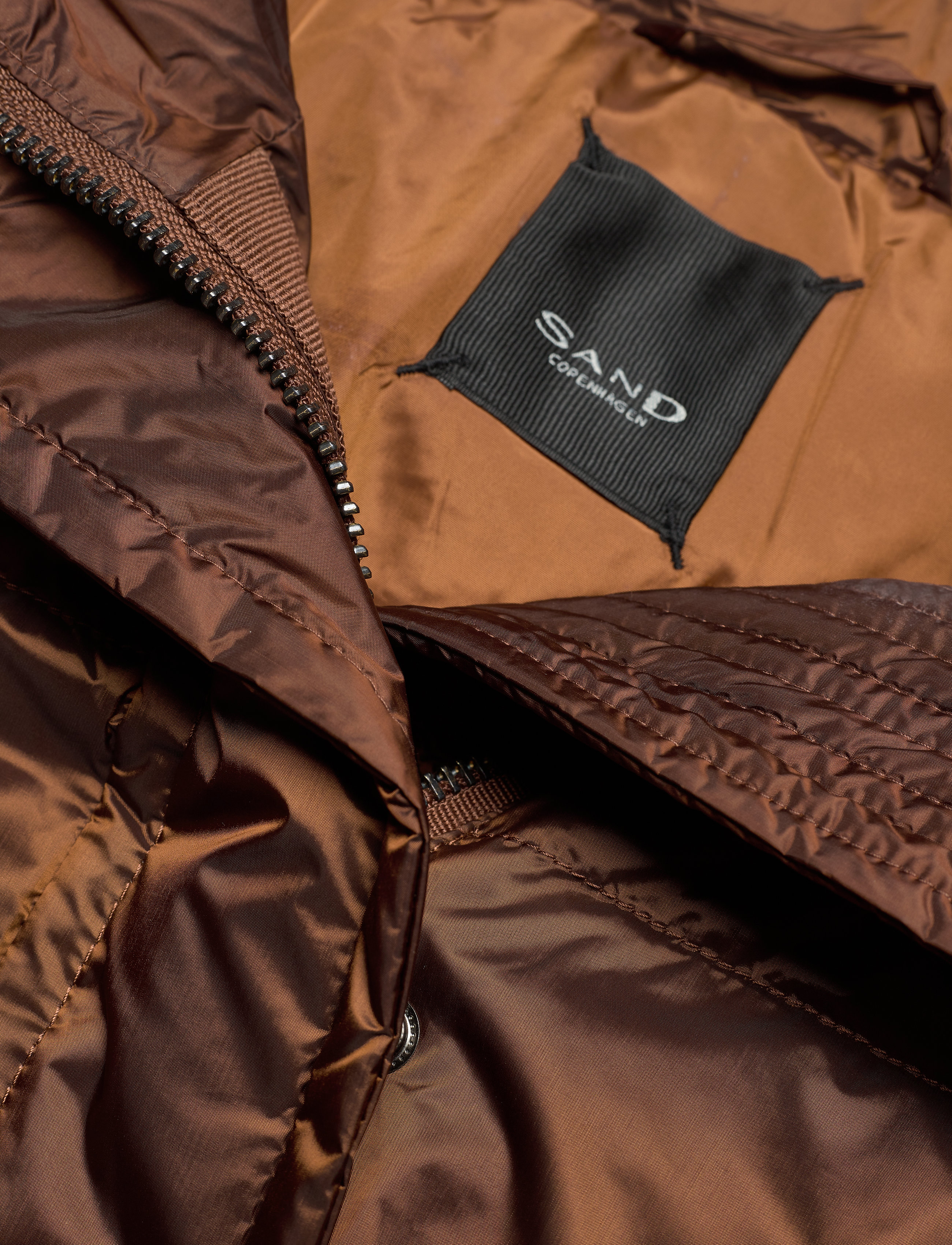 SAND - 7541 - Darien Short - copper - 3