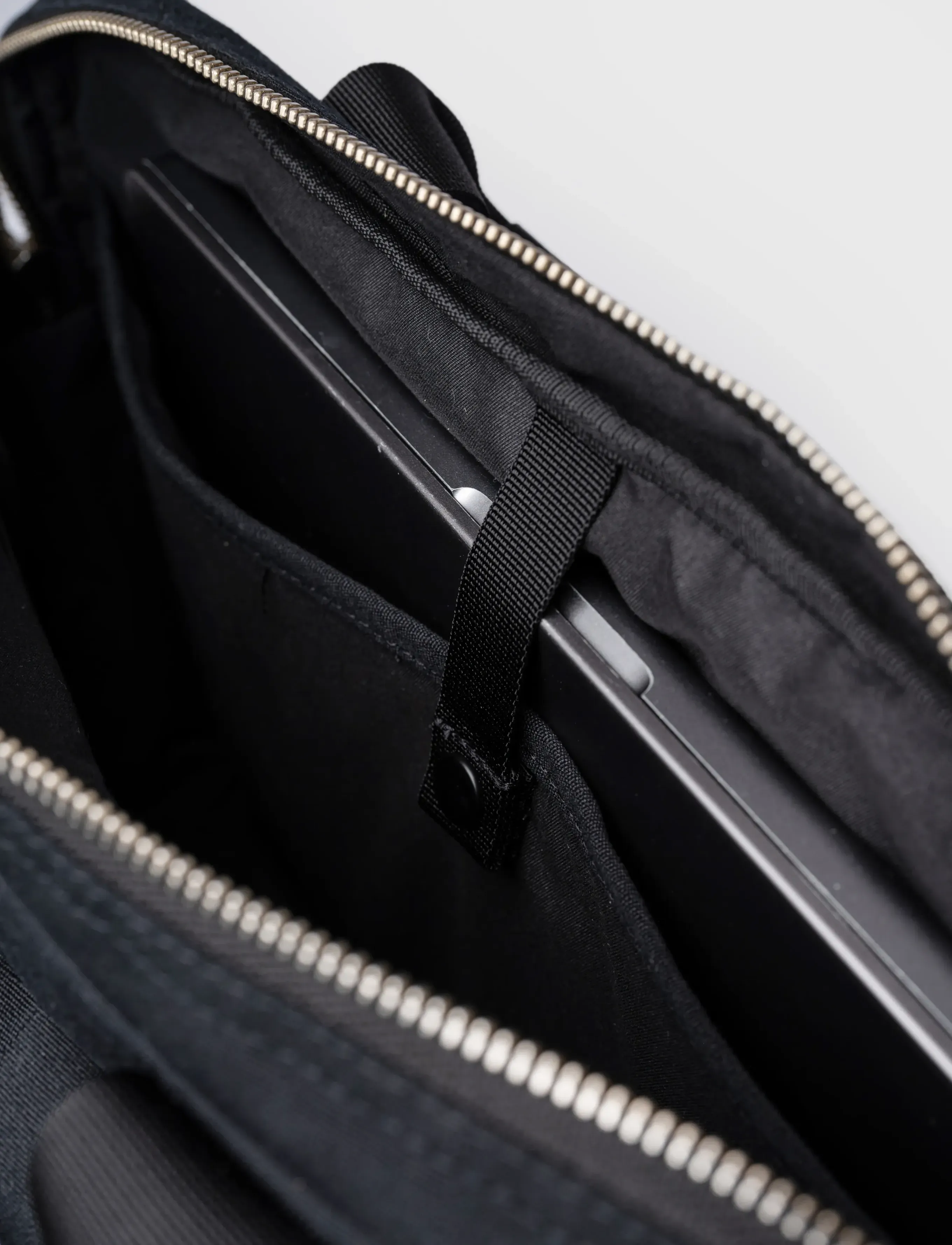 SANDQVIST - EVERYDAY Briefcase - black - 5