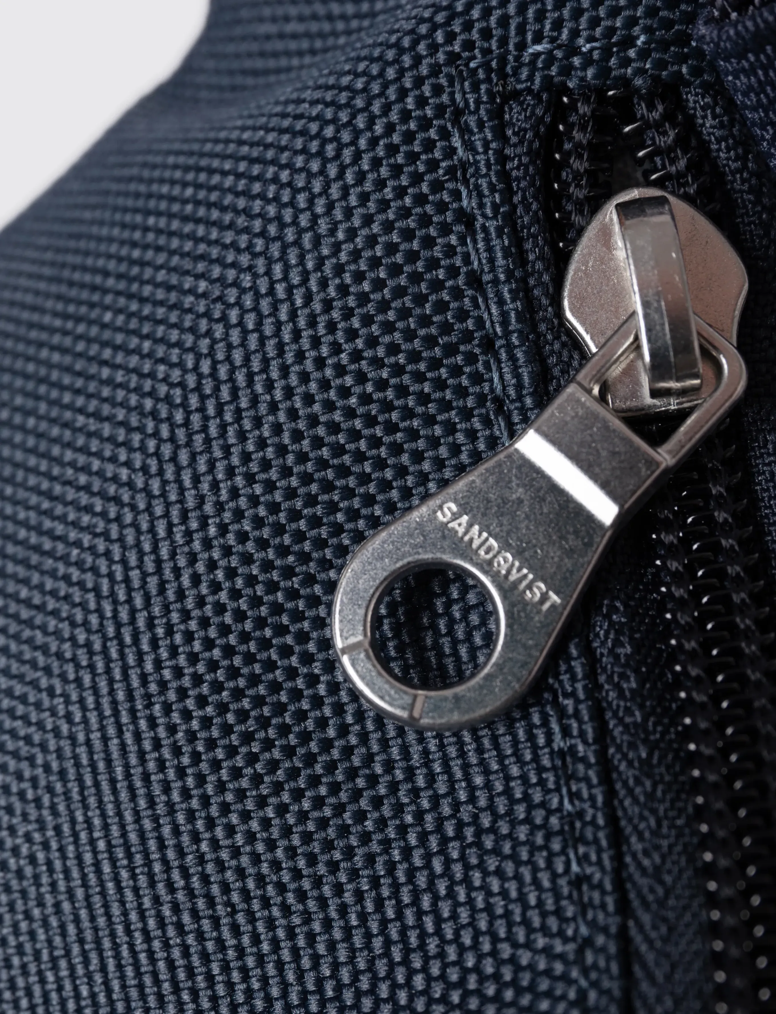 SANDQVIST - GROUND Crossbody Bag - feriefavoritter - navy - 5