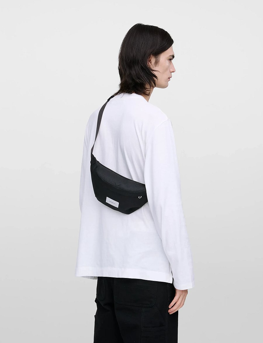 SANDQVIST - GROUND Crossbody Bag - feriefavoritter - black - 4