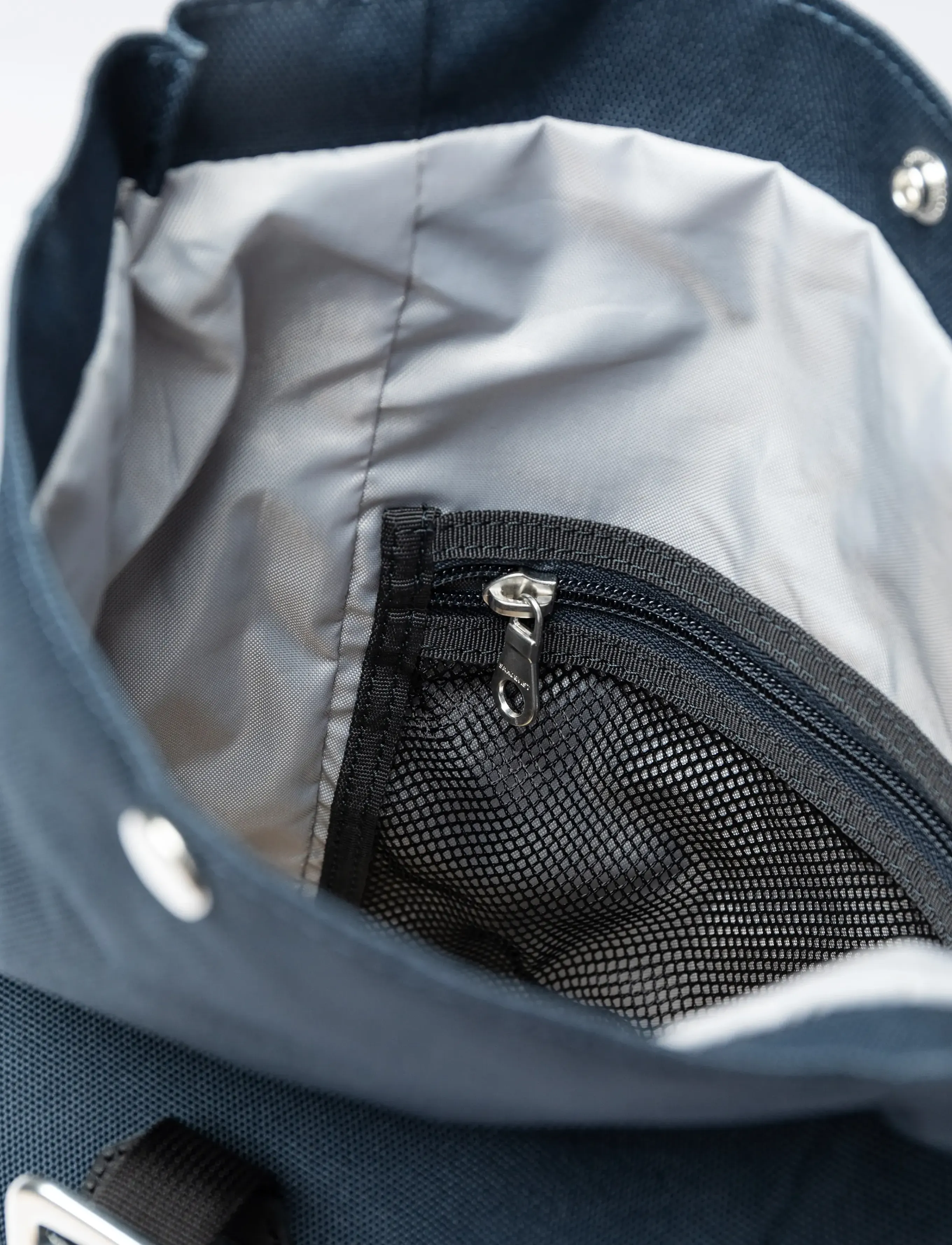 SANDQVIST - ICON Sacoche - aksessuaarid - navy - 2