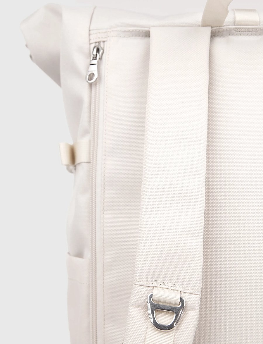 SANDQVIST - ICON Rolltop Backpack M - rolltop-ryggsäckar - birch - 5