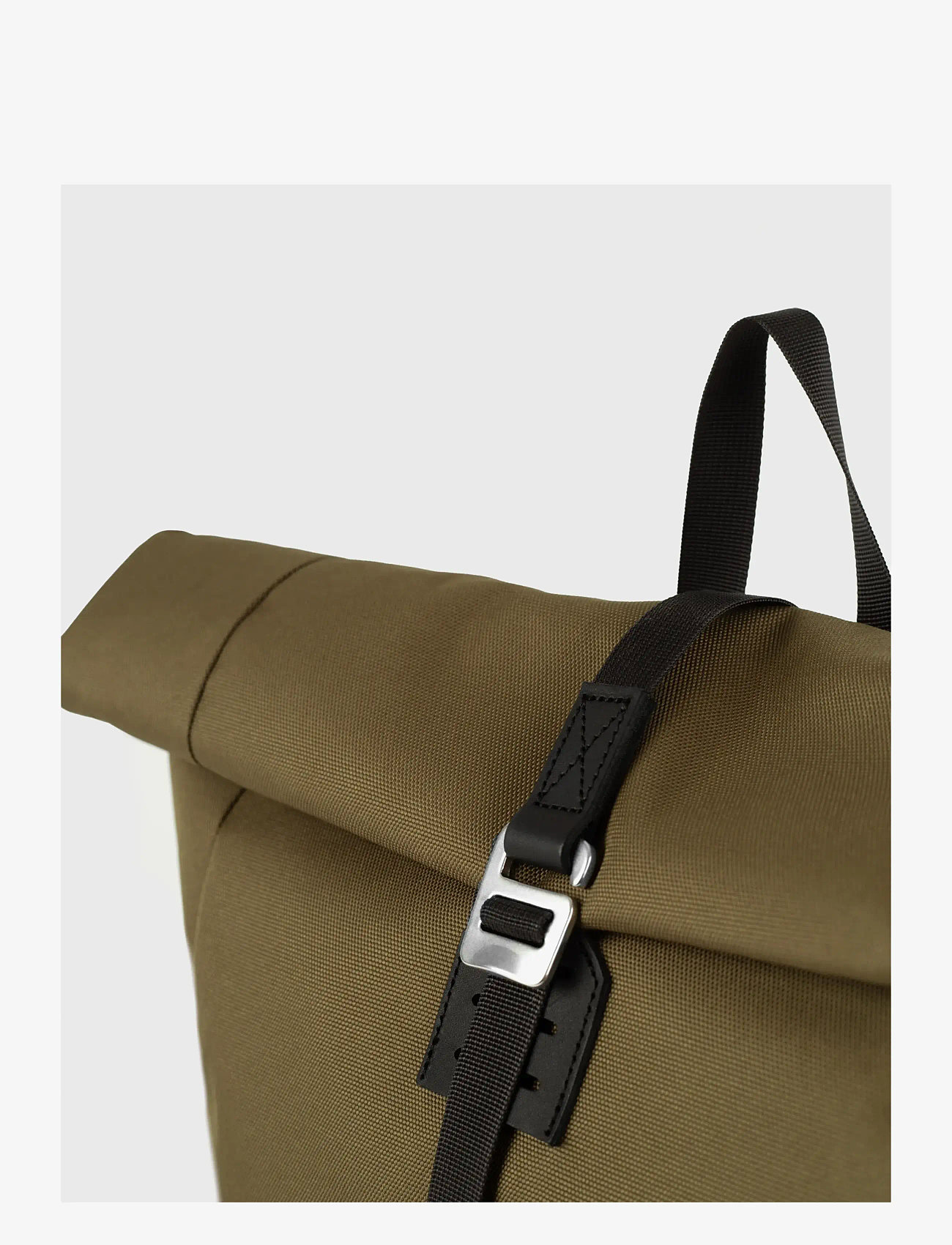 SANDQVIST - ICON Rolltop Backpack M - shop by occasion - multi olive - 3