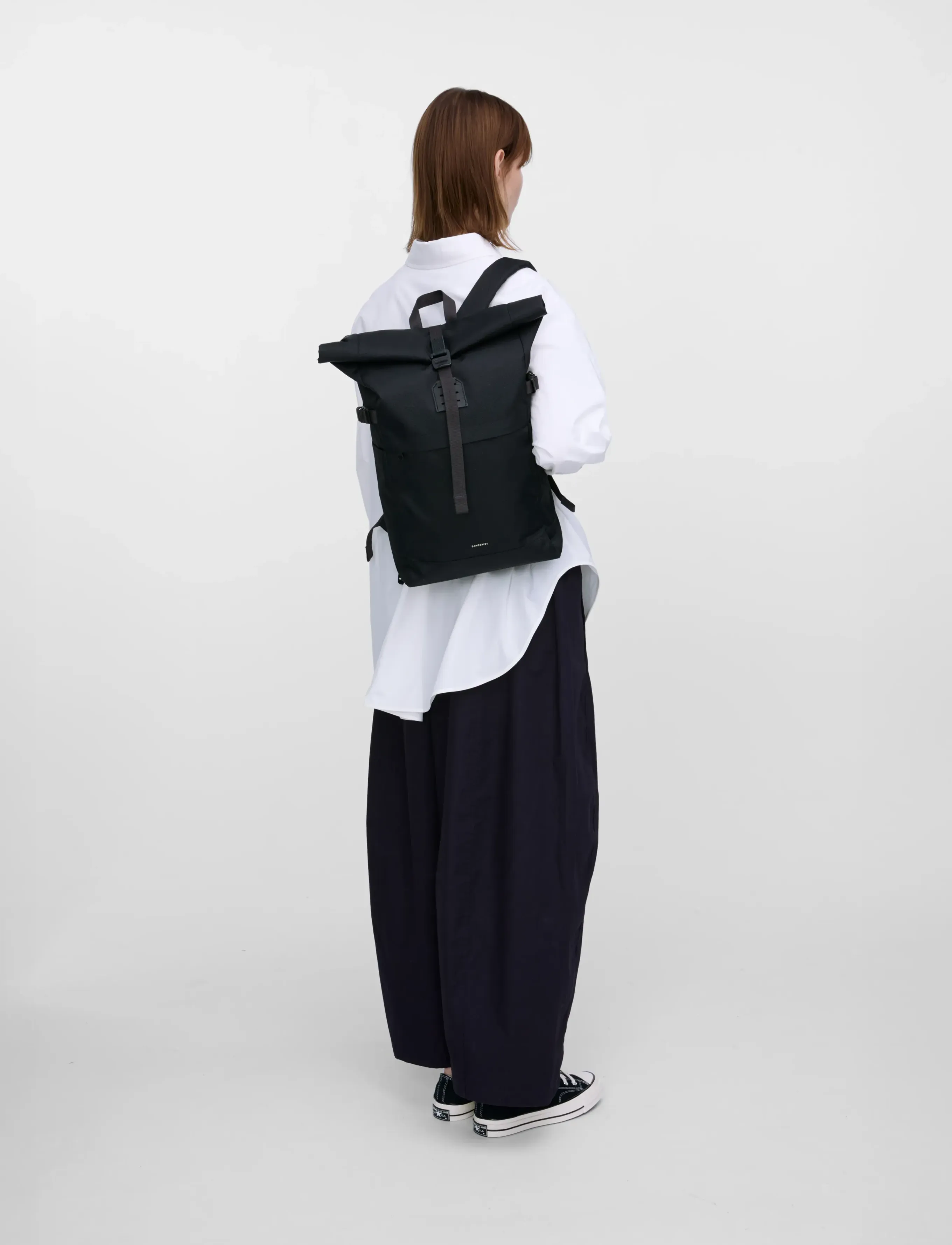 SANDQVIST - ICON Rolltop Backpack M - accessories - black/ black with black leather - 5