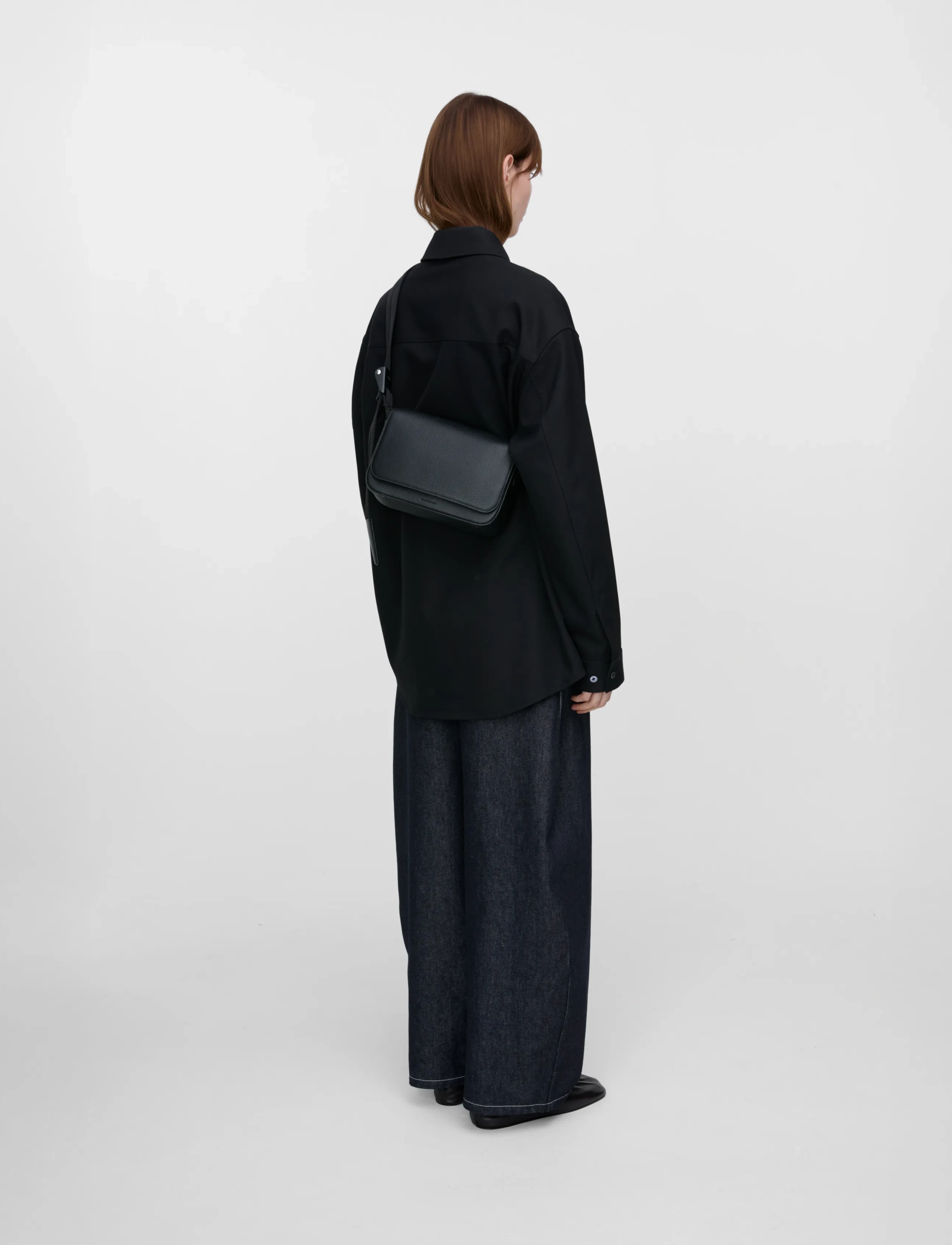 SANDQVIST Leather Plain Crossbody, One Size, Black, Tasker > Crossbody-Tasker, Dame