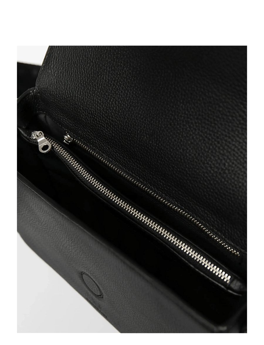 SANDQVIST - LEATHER PLAIN CROSSBODY - kasdienis stilius - black - 4