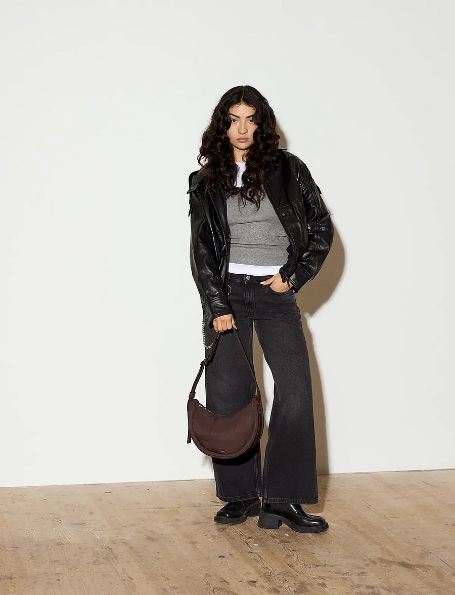SANDQVIST - CURVE Half Moon Bag Mini - hverdags stil - dark brown - 0