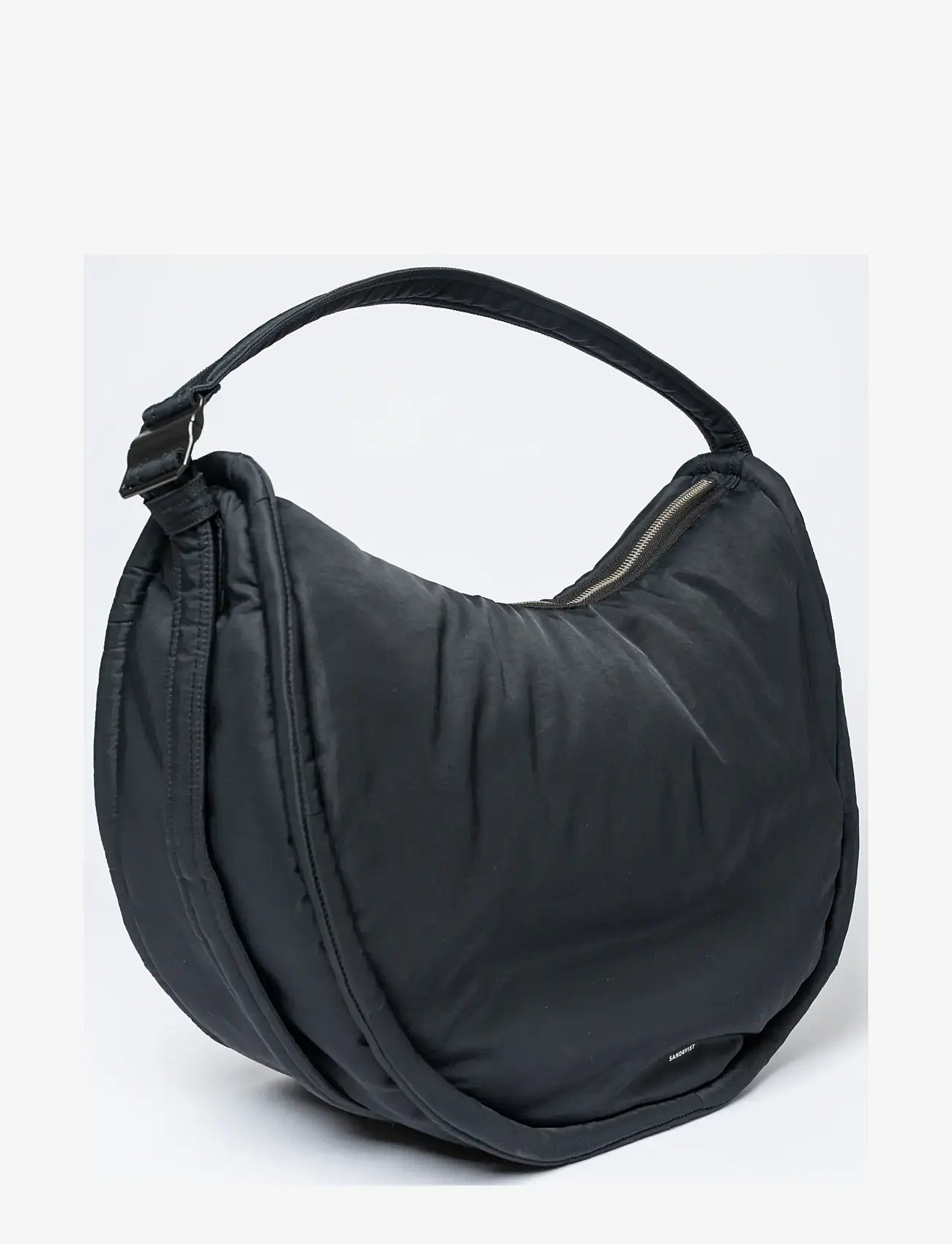 SANDQVIST - CURVE Crossbody Round L - erilised sündmused - black - 1
