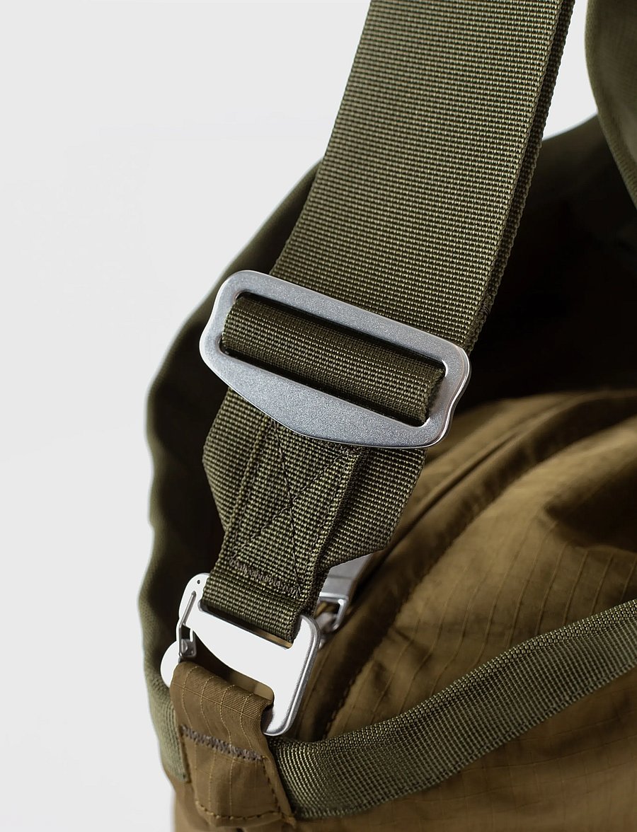 SANDQVIST - GRID Expandable Tote Bag - Õlakotid - olive - 4