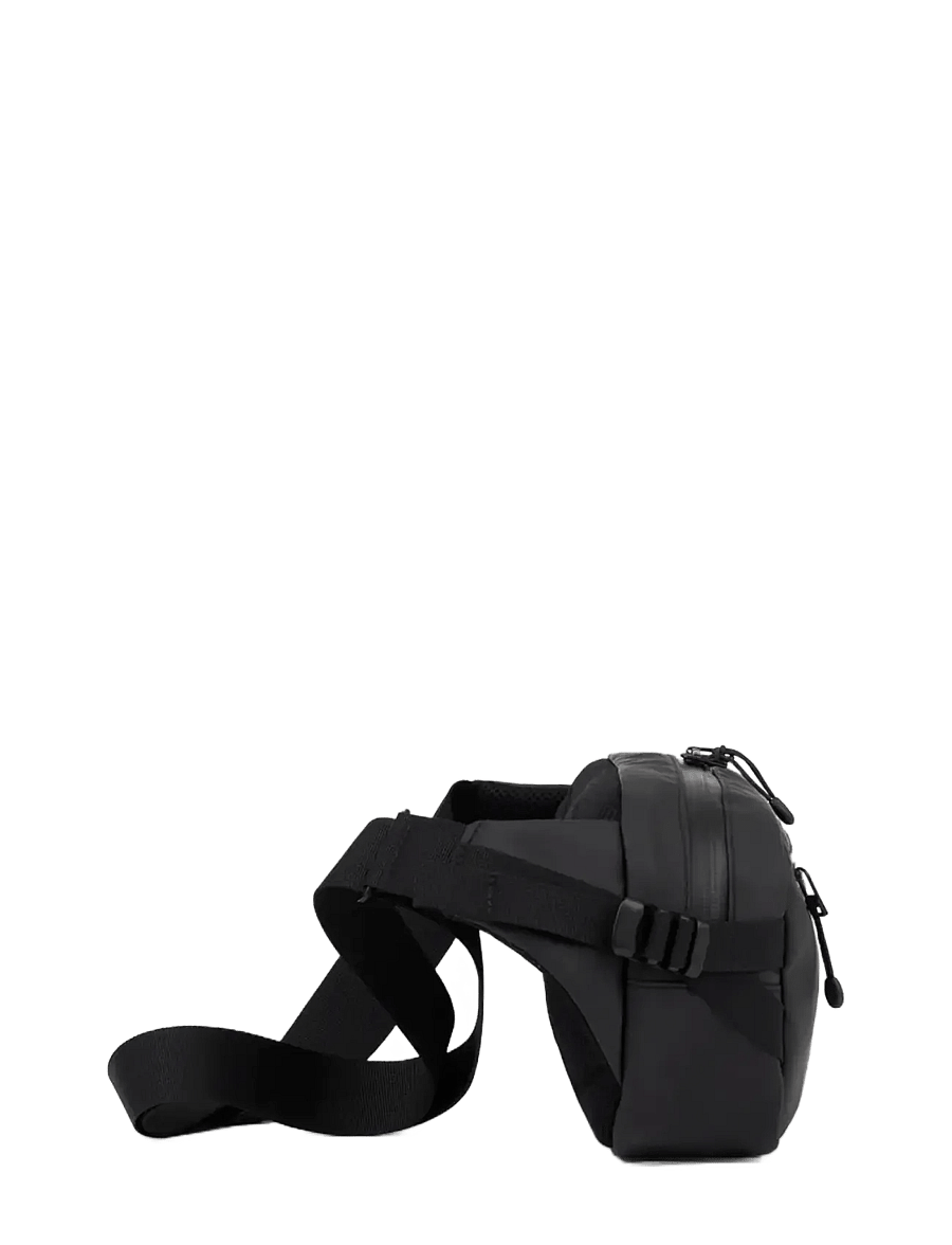 SANDQVIST - STREAM Sling Bag - bæltetasker - black - 1
