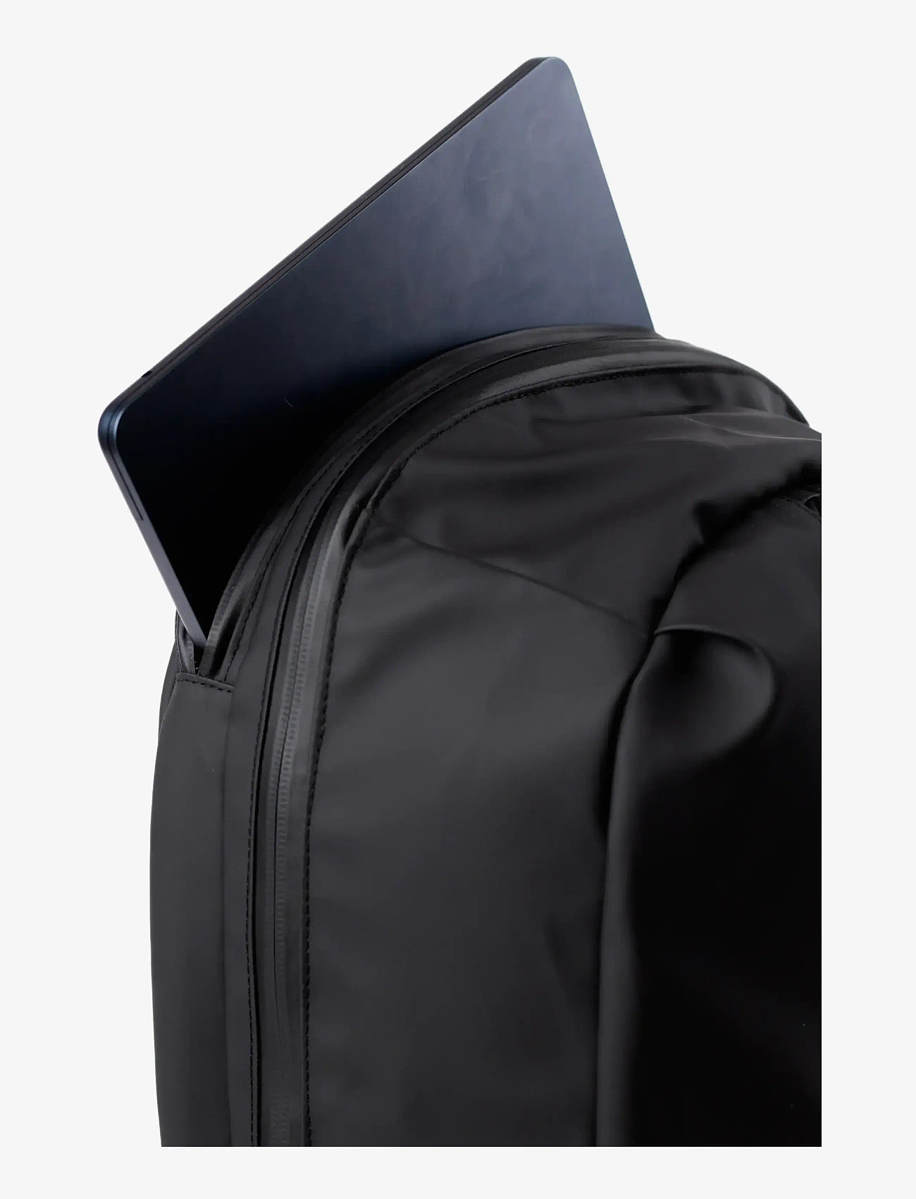SANDQVIST - STREAM Zipper Backpack - black - 1