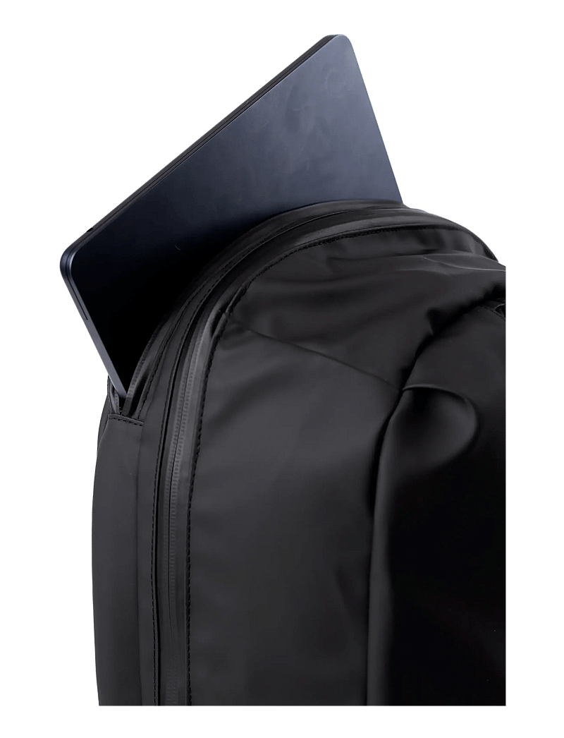 SANDQVIST - STREAM Zipper Backpack - black - 1
