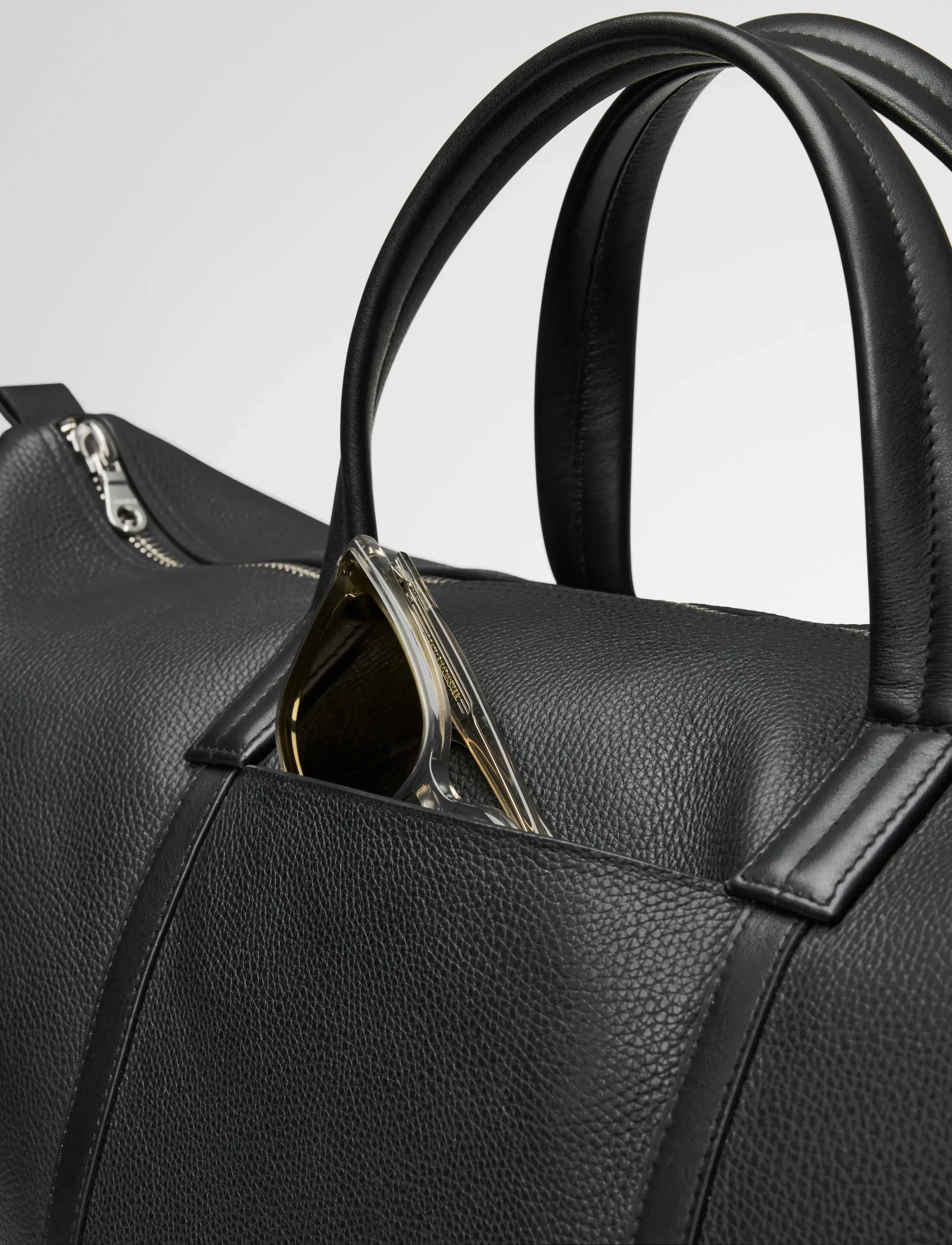 SANDQVIST - LEATHER Weekender - weekend bags - black - 3
