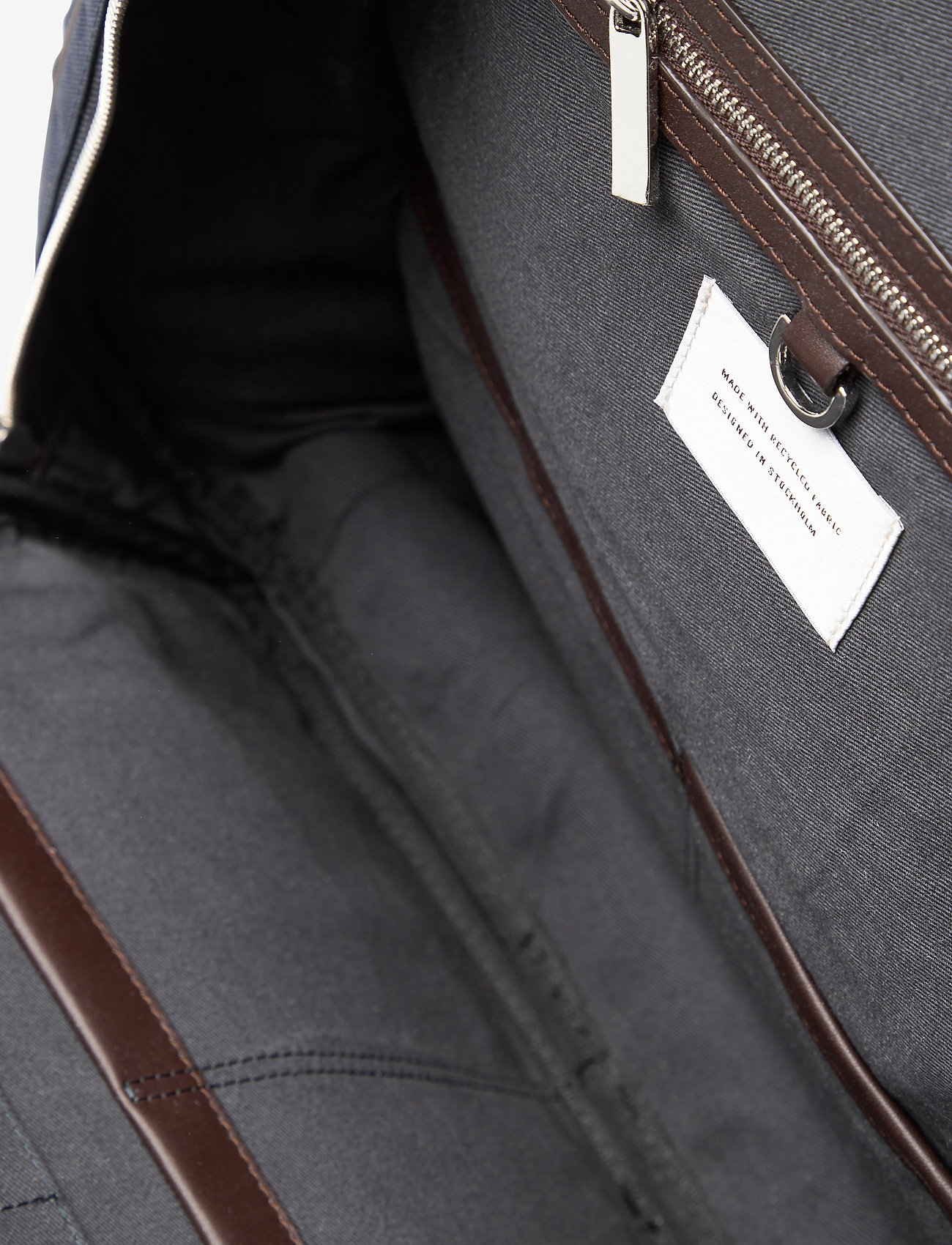 SANDQVIST - FOLKE - navy with dark brown leather - 4