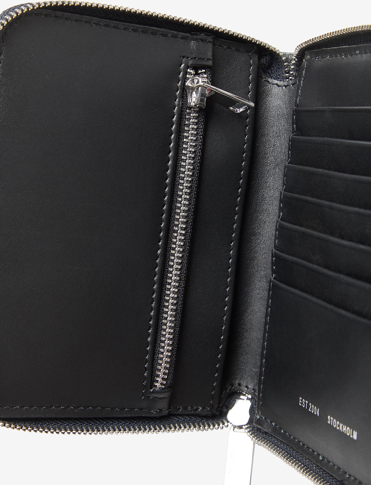 SANDQVIST - AMANDA - navy with black interior - 3