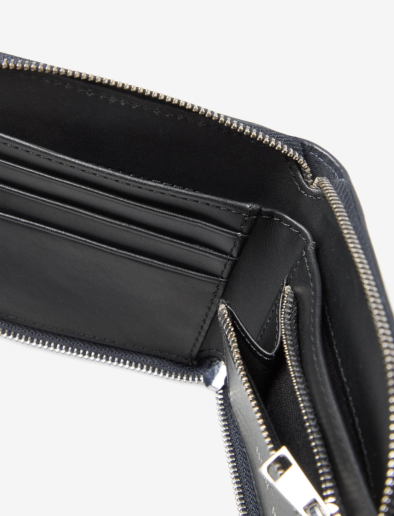 SANDQVIST - TYKO - navy with black interior - 3