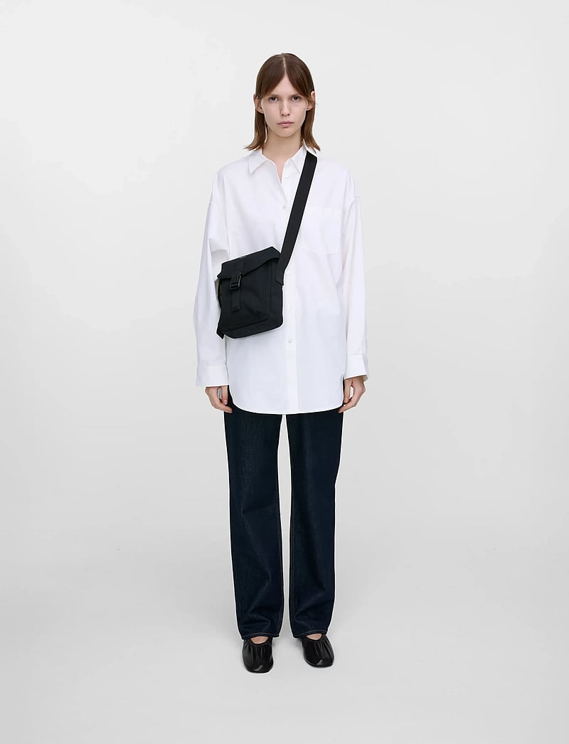 SANDQVIST - EVERYDAY CROSSBODY BAG - vardagsstil - black - 0