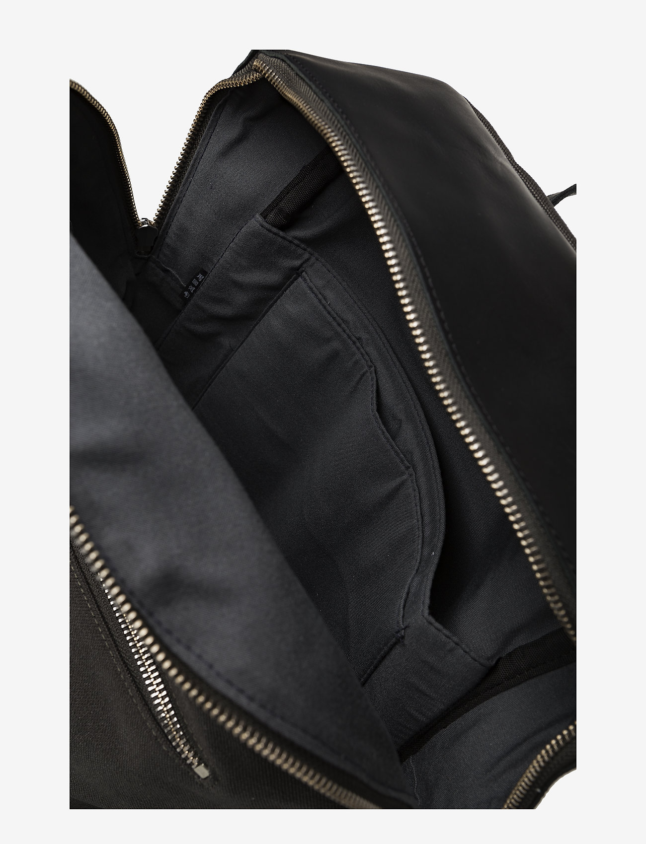 SANDQVIST - ALFONS - beluga - 5