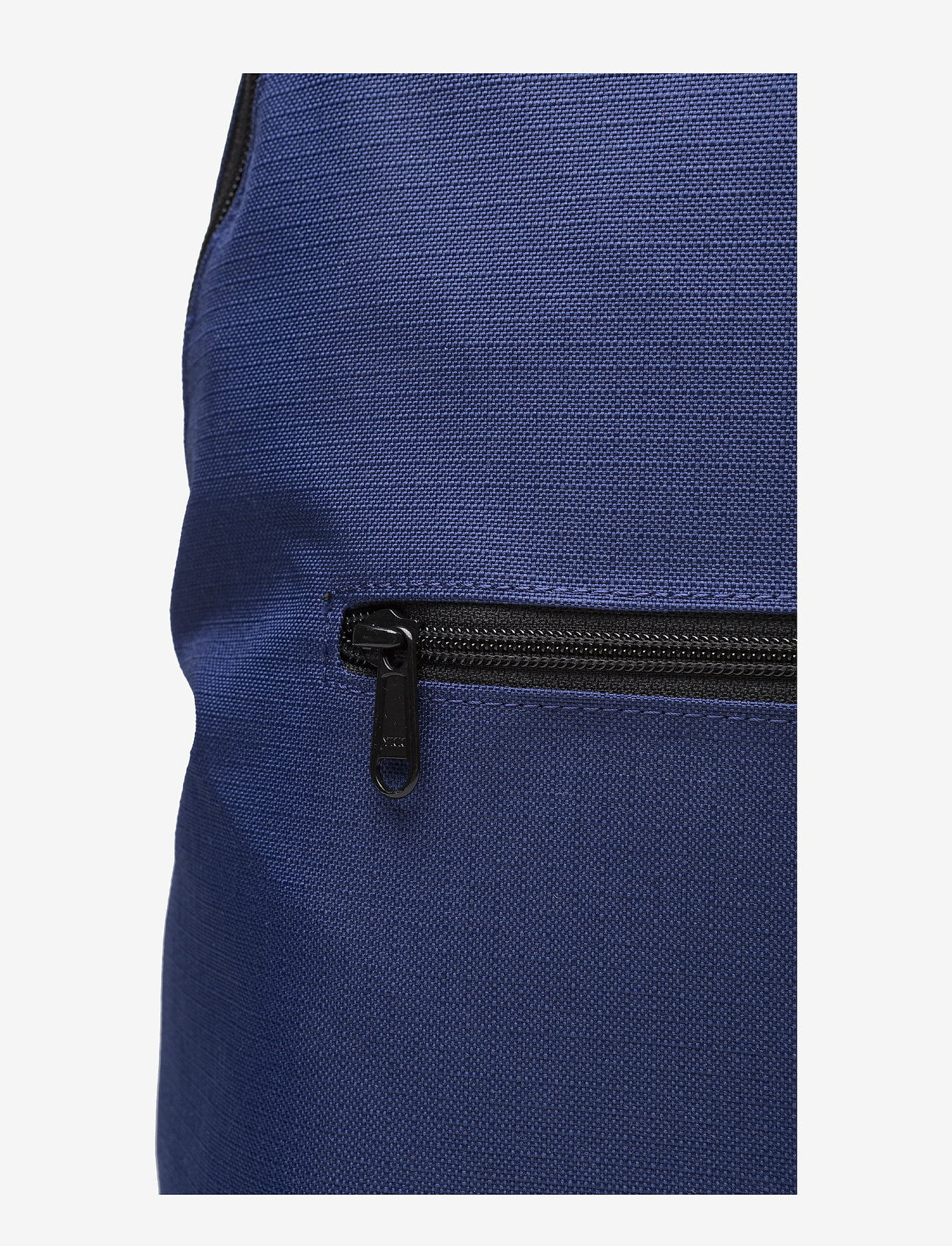 SANDQVIST - OLIVER - deep blue - 3