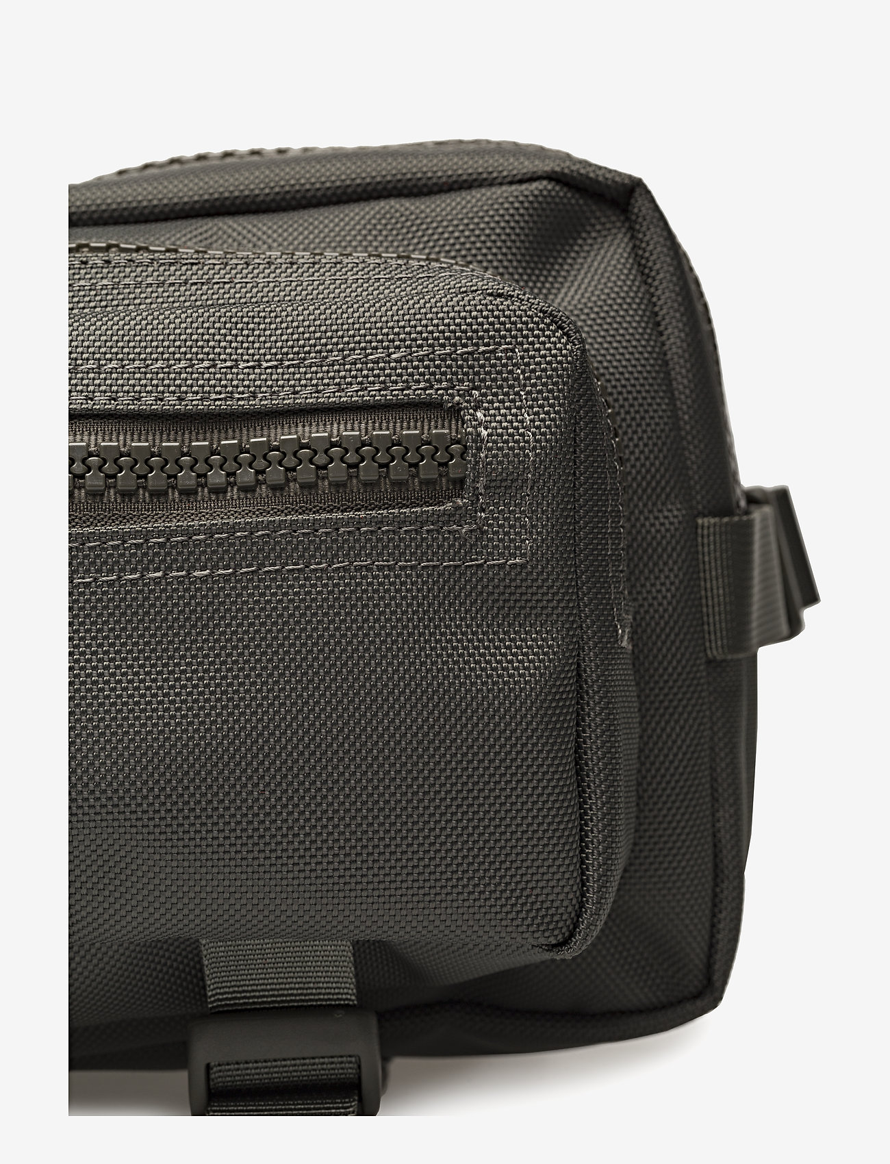 SANDQVIST - FELIX - beluga - 3