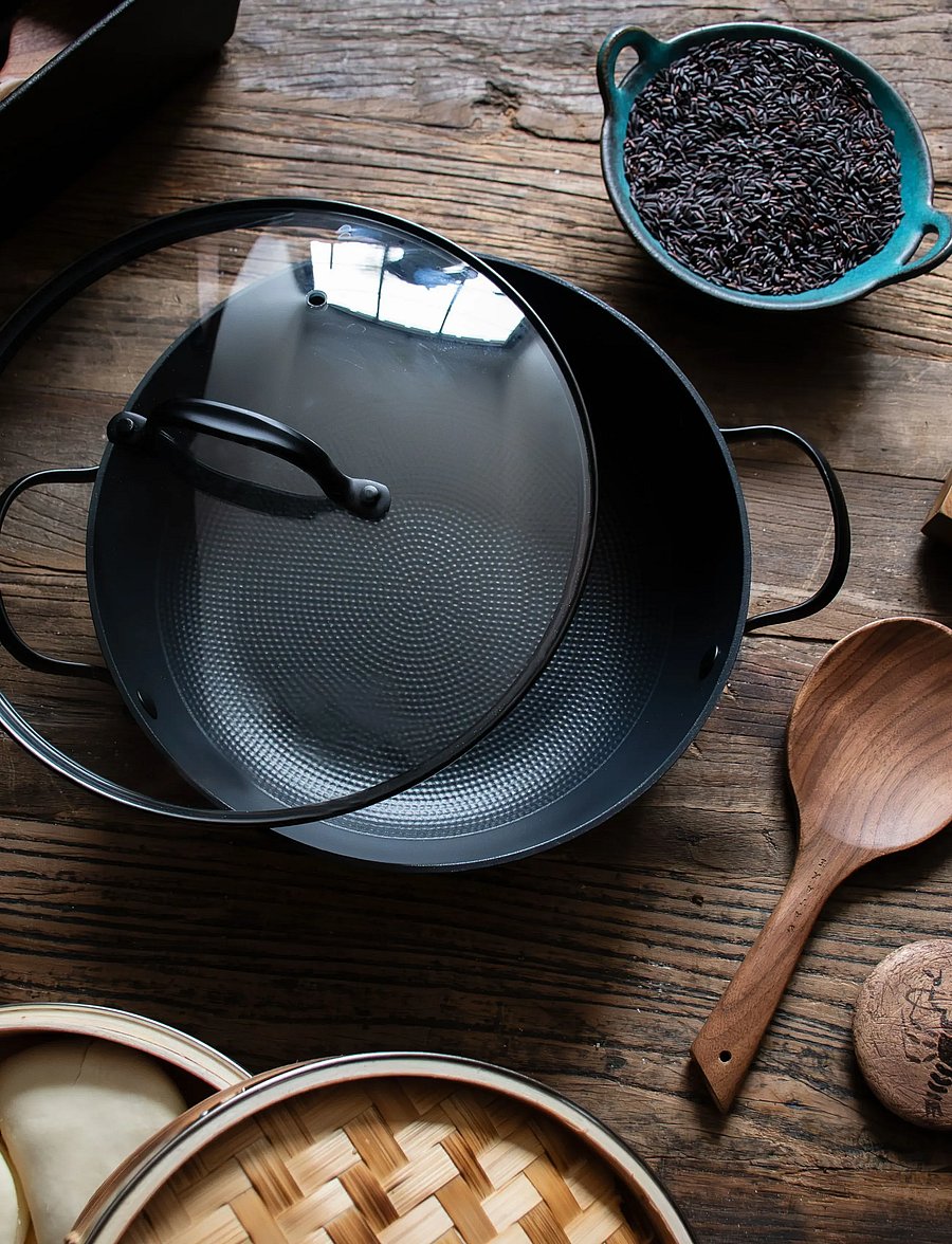 Satake - 26 cm saucepan in lightweight cast iron Honeycomb ceramic coating glass lid - auflaufformen - black - 3