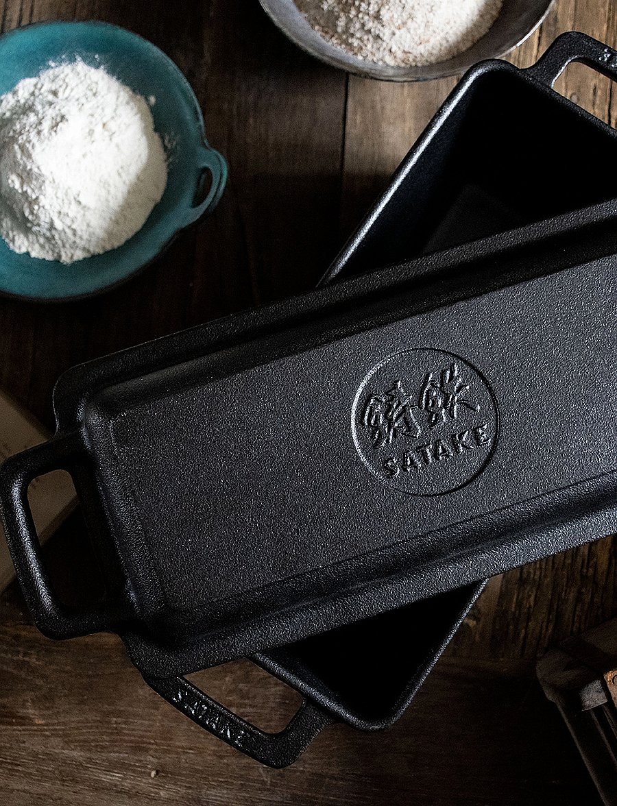 Satake - Cast Iron Bread Oven Dish - backgeräte - black - 3