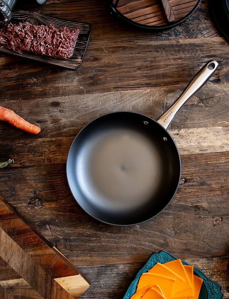 Satake - Cast Iron Nitriding frying pan - praepannid ja pannid - black - 3