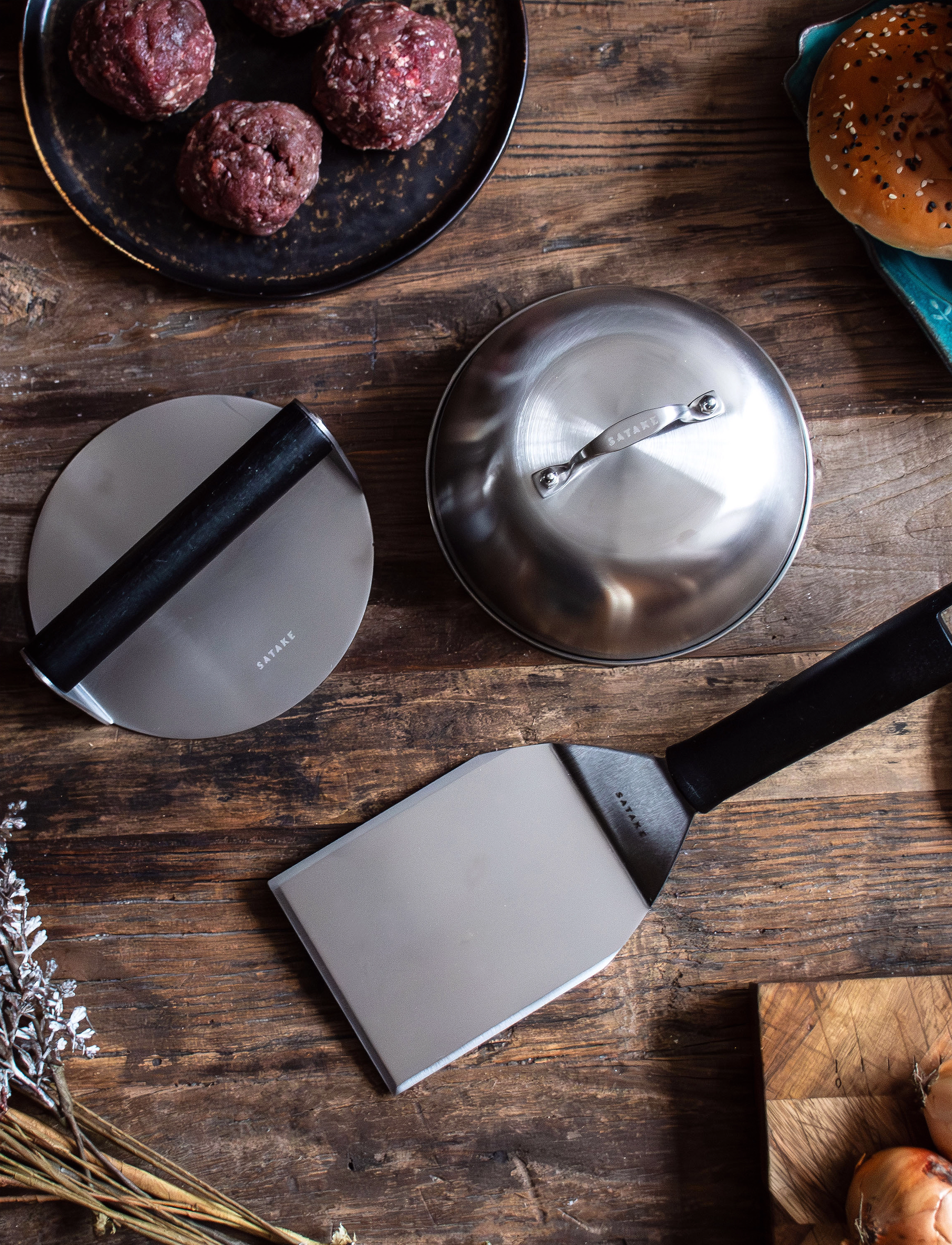 Satake Smash Burger Set Stainless Steel, Black Handle, H 40 cm, Kitchen Tools, Silber - Grill Homeware
