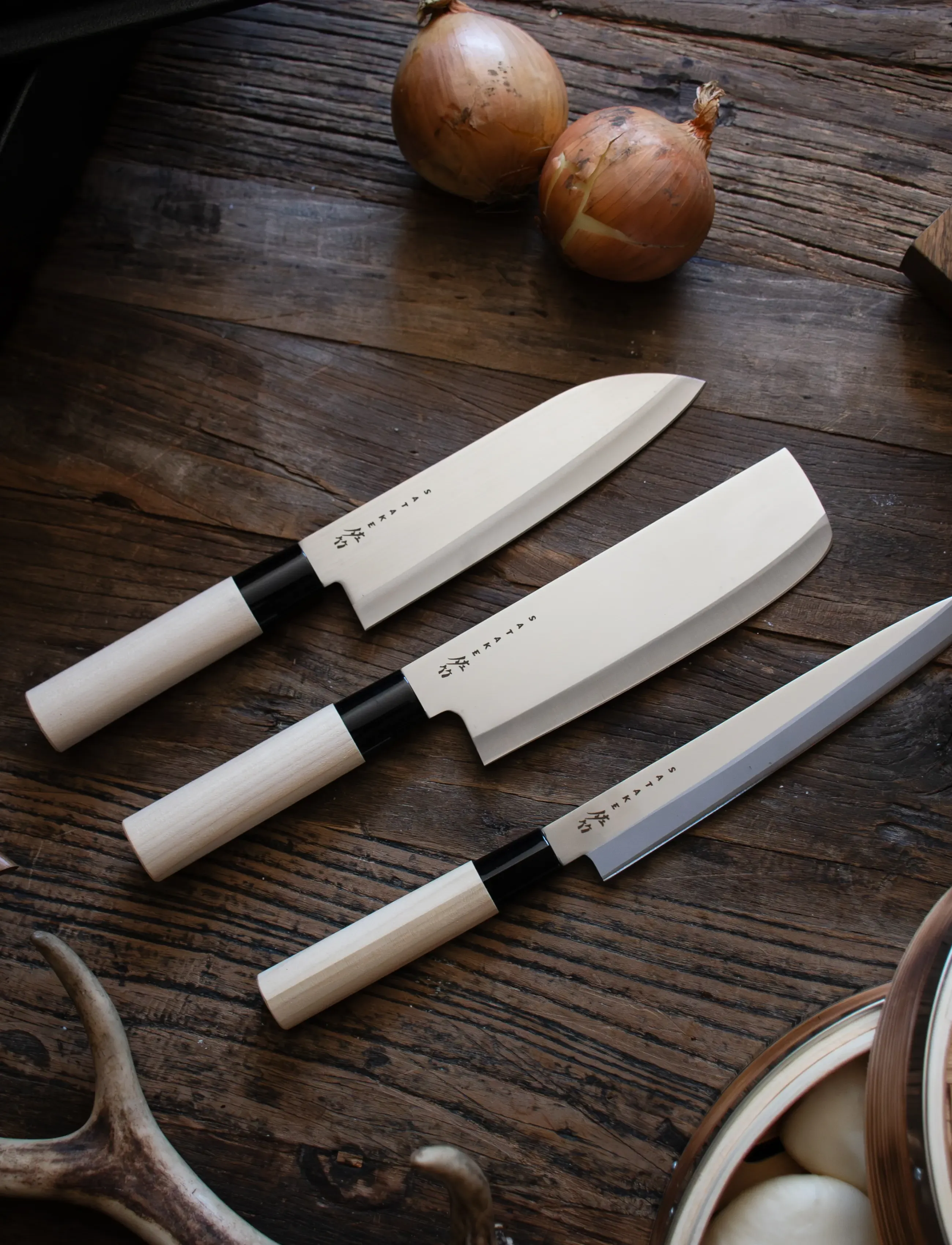 Satake Houcho Balsa Box 3 Knive (Santoku + Nakiri Sashimi), One Size, Knives & Accessories, Beige - Knife Sets, Homeware