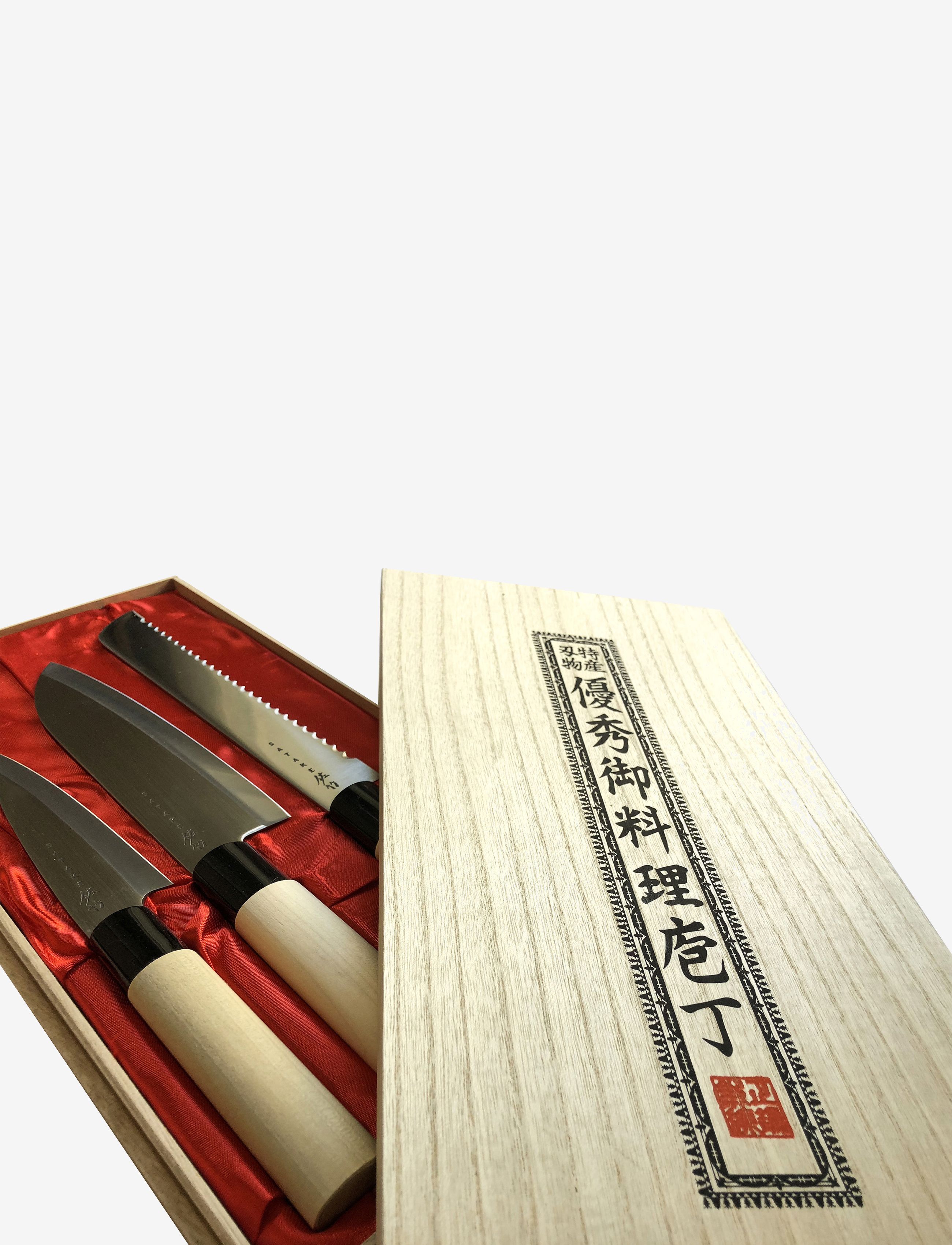 Satake - Satake Houcho Santoku, Petty and Bread knife in gift box - beige - 3