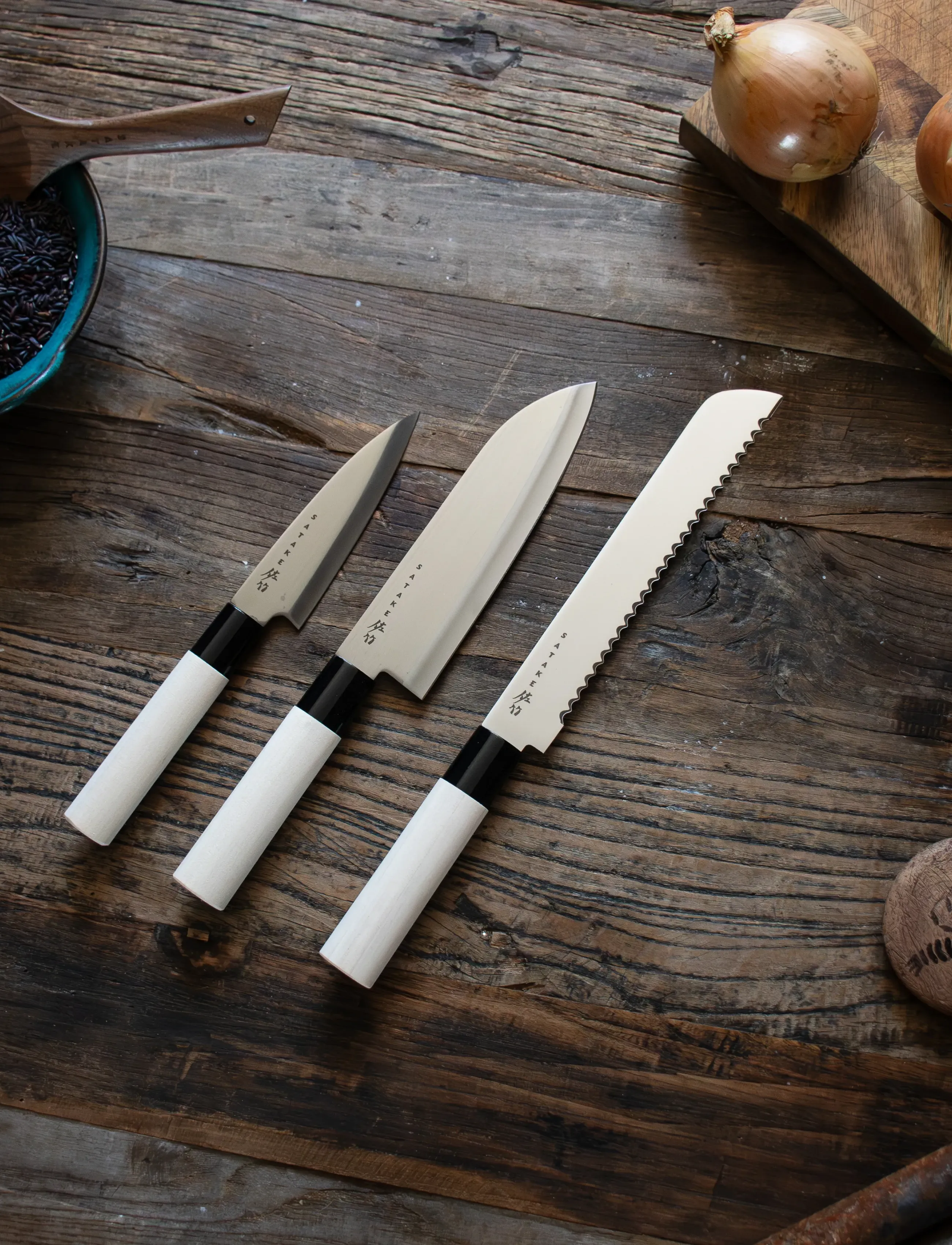 Satake Houcho. 3 Knive I En Balsa-Æske., 38X 18.5X 3.5, Knives & Accessories, Grau - Knife Sets, Homeware